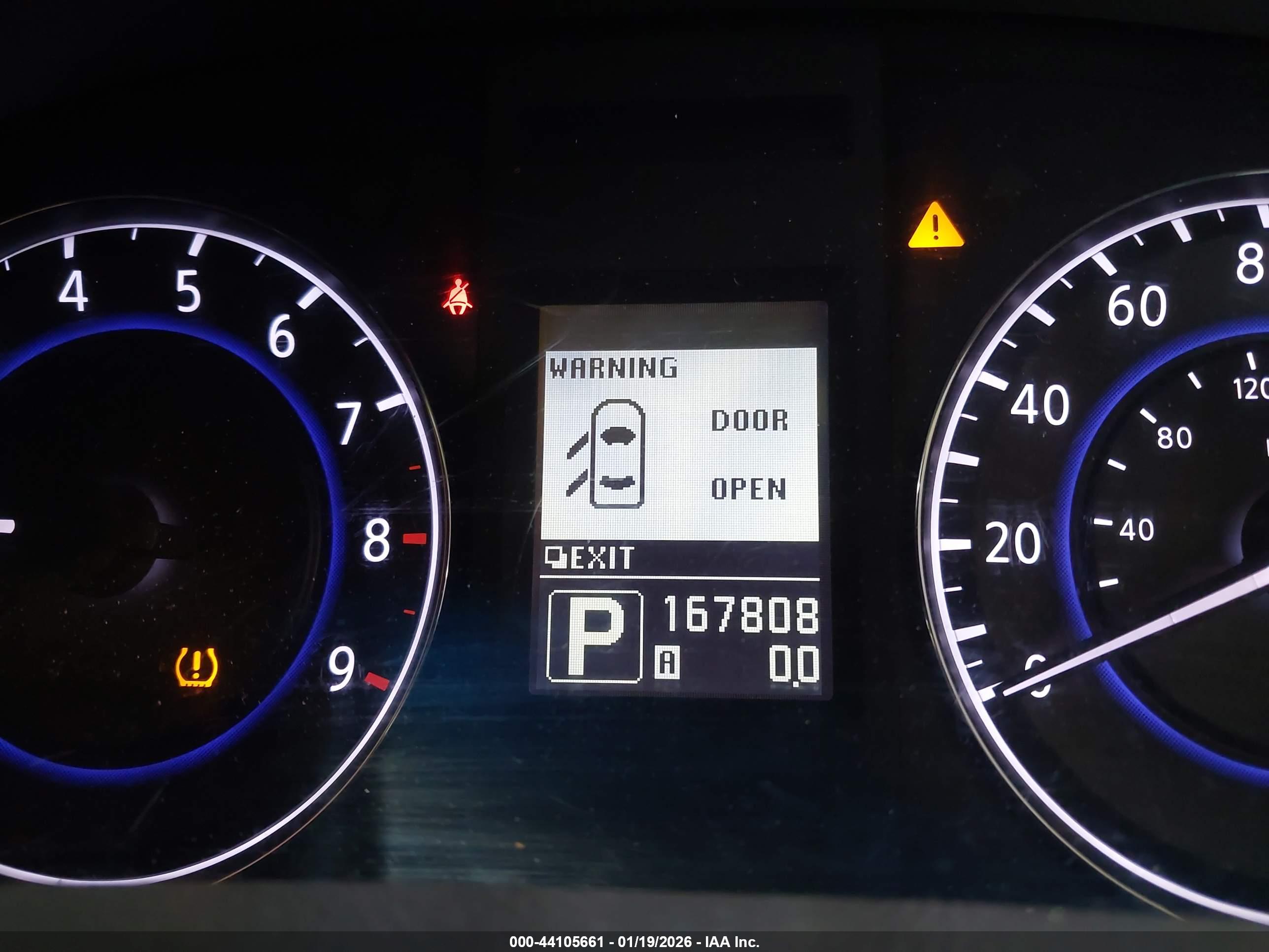 INFINITI G37 image 7