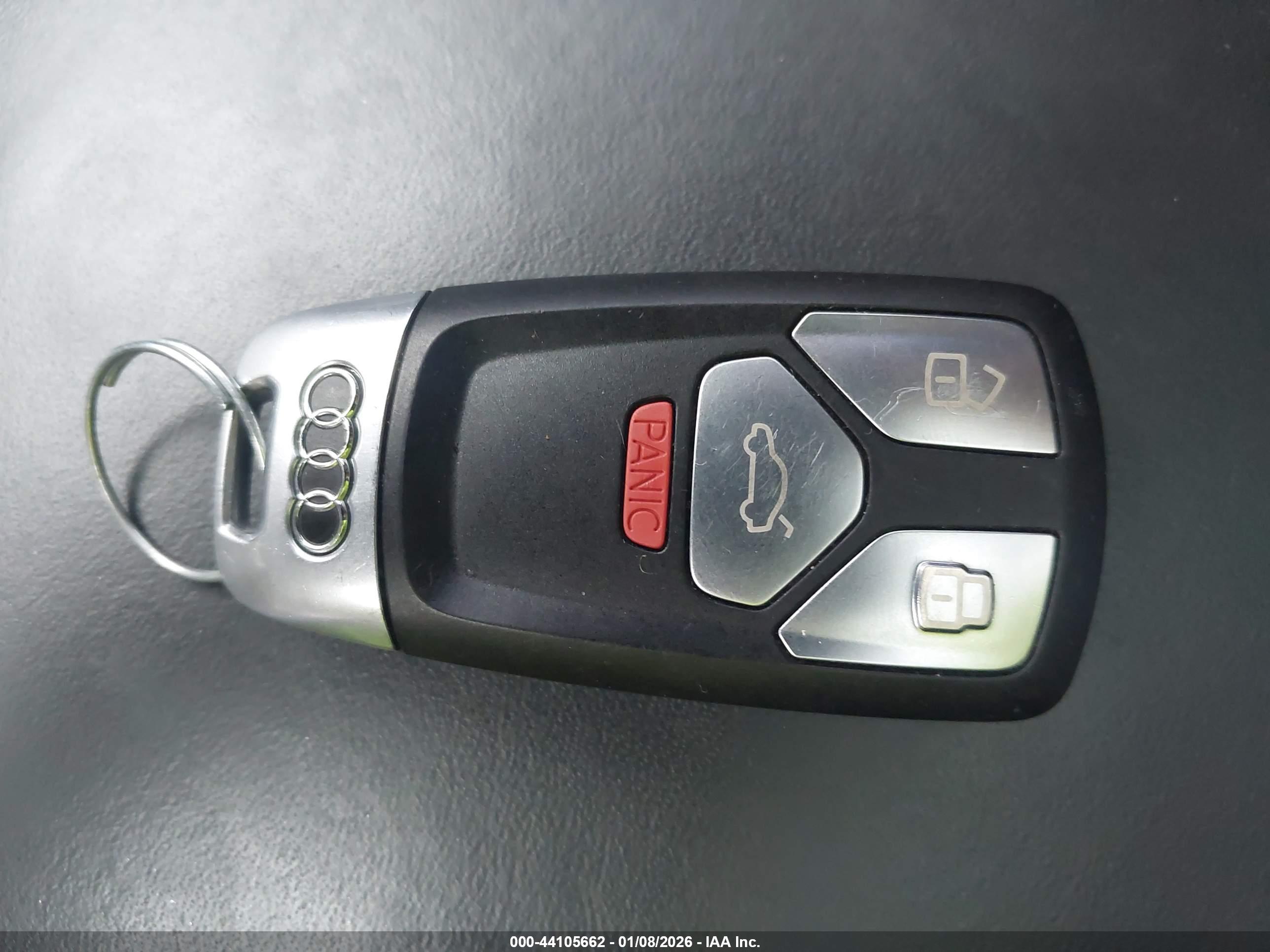 AUDI SQ5 image 11