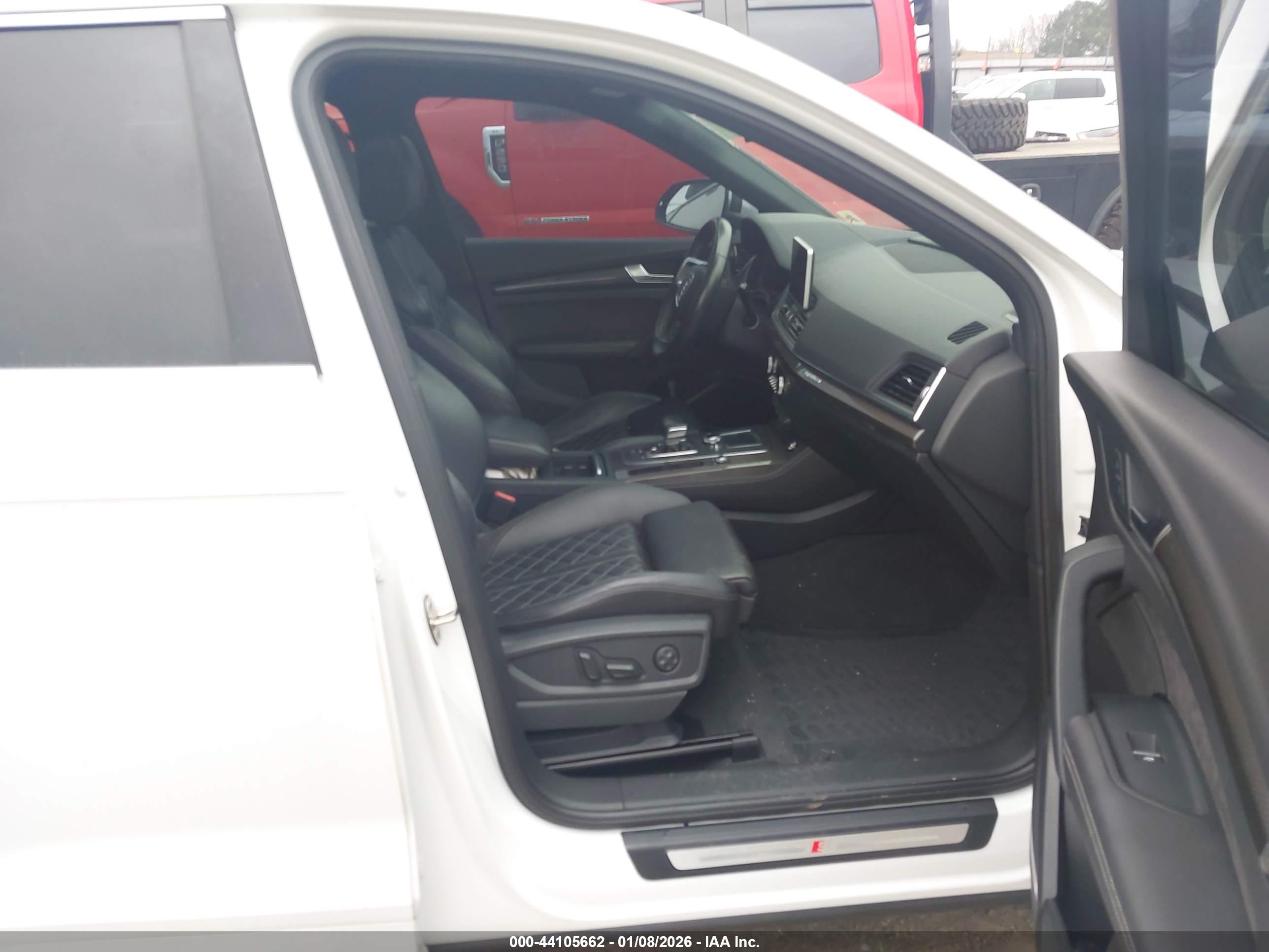 AUDI SQ5 image 5