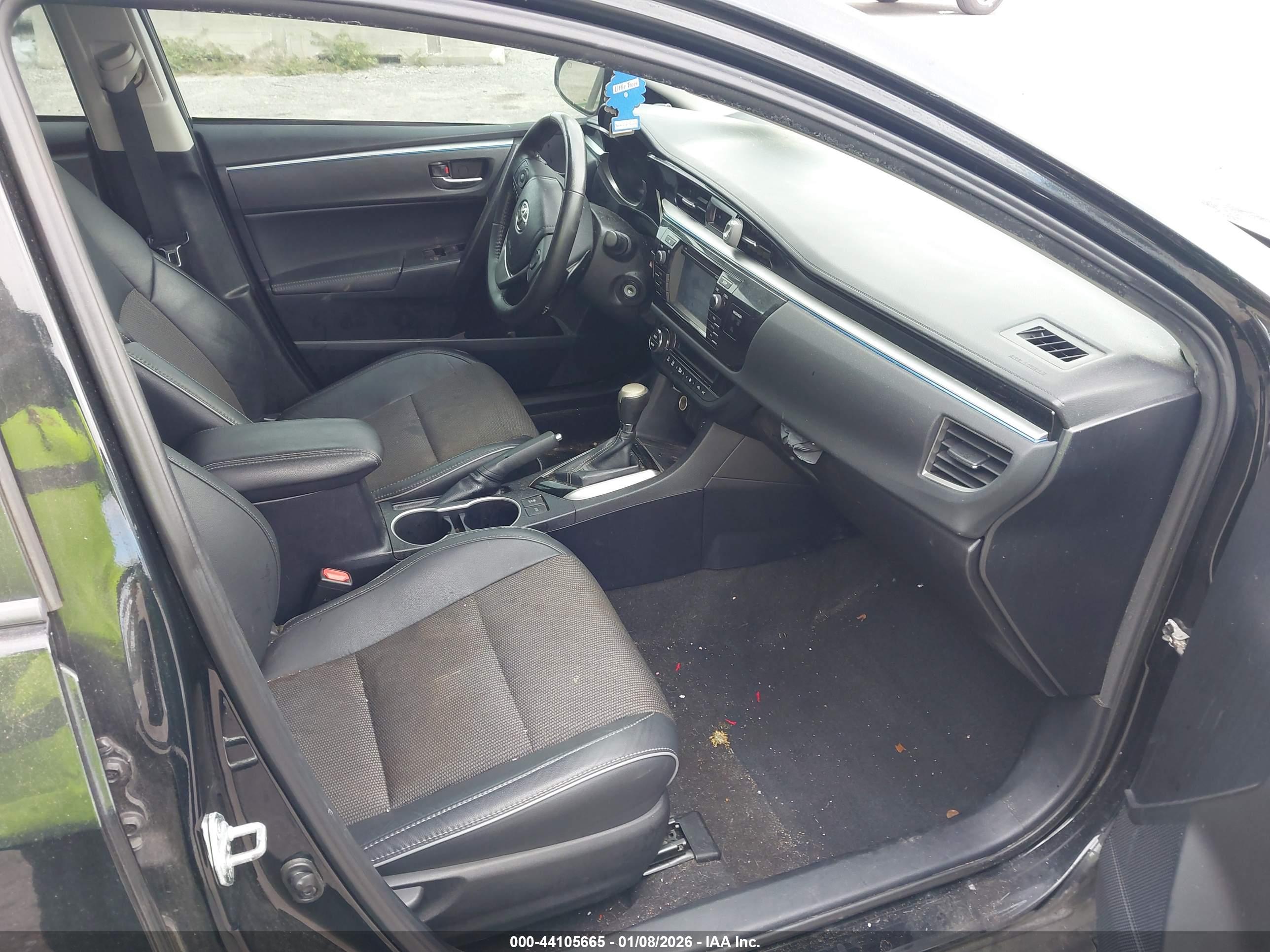 TOYOTA COROLLA image 5