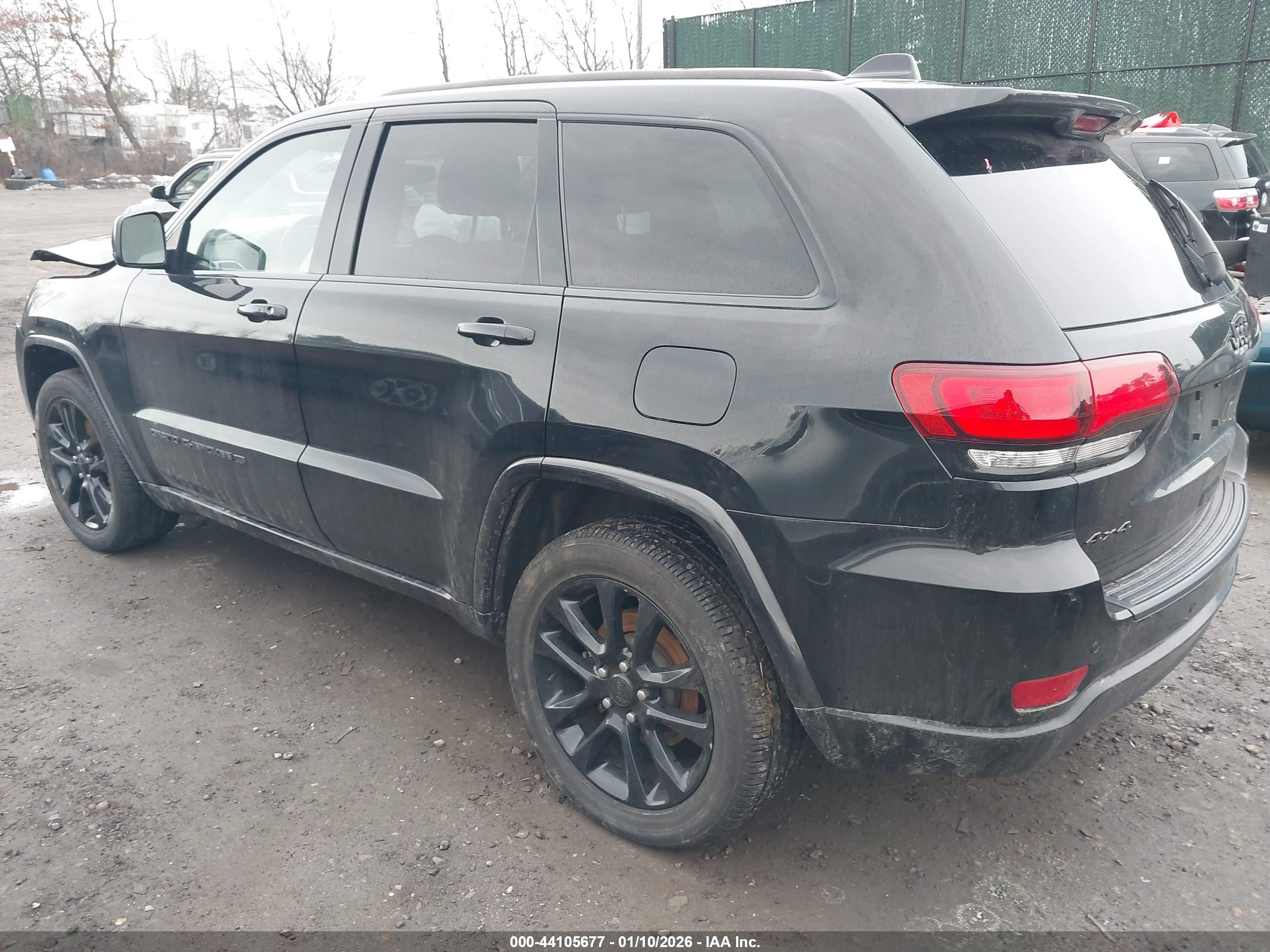 JEEP GRAND image 3