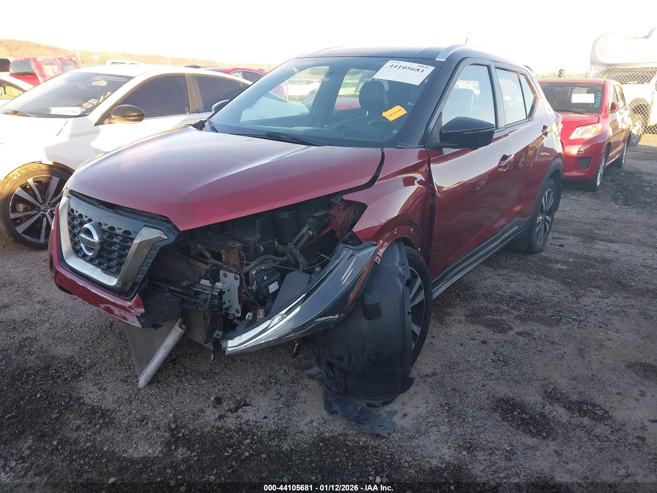 NISSAN KICKS image 2