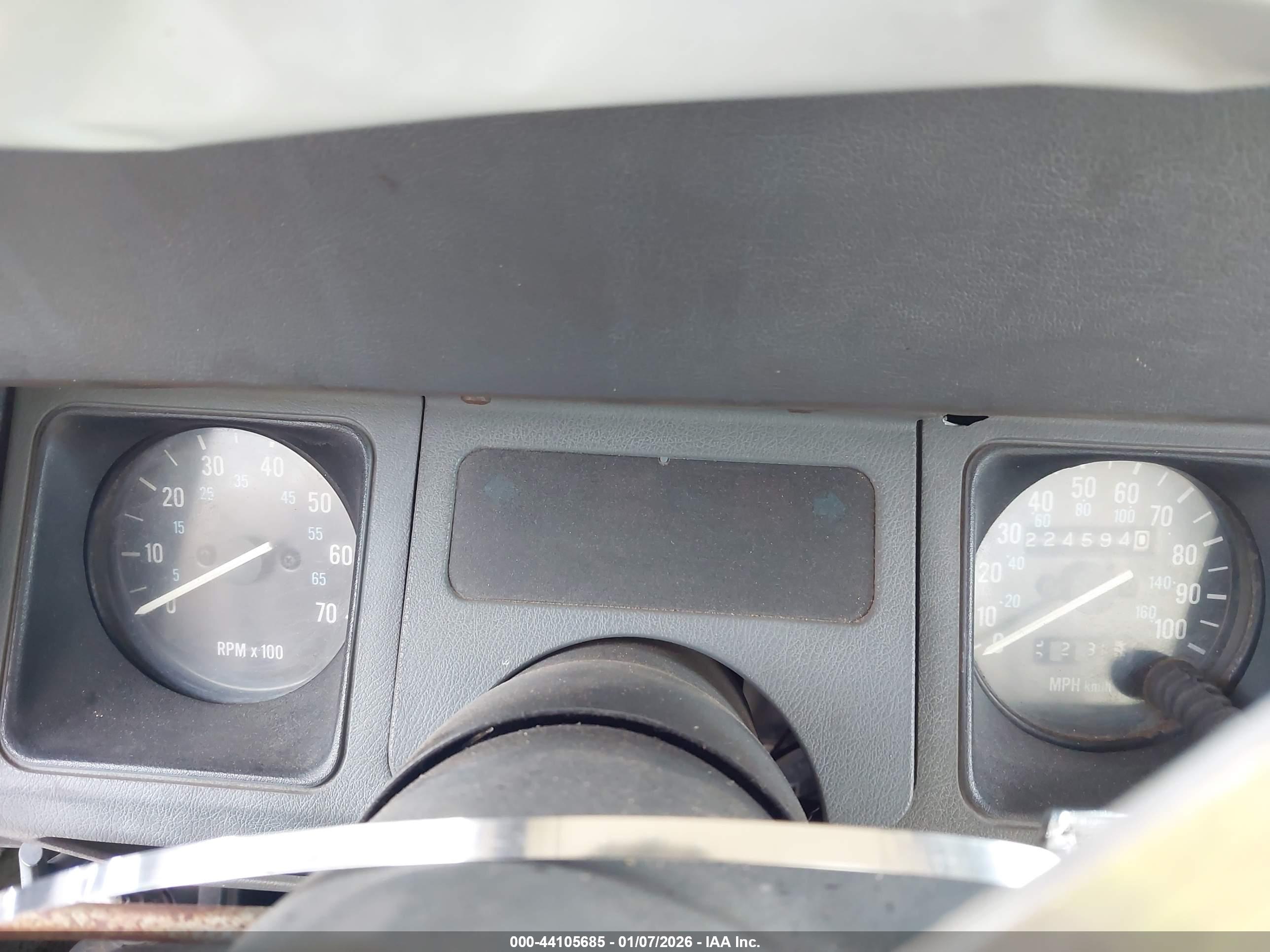 JEEP WRANGLER image 7