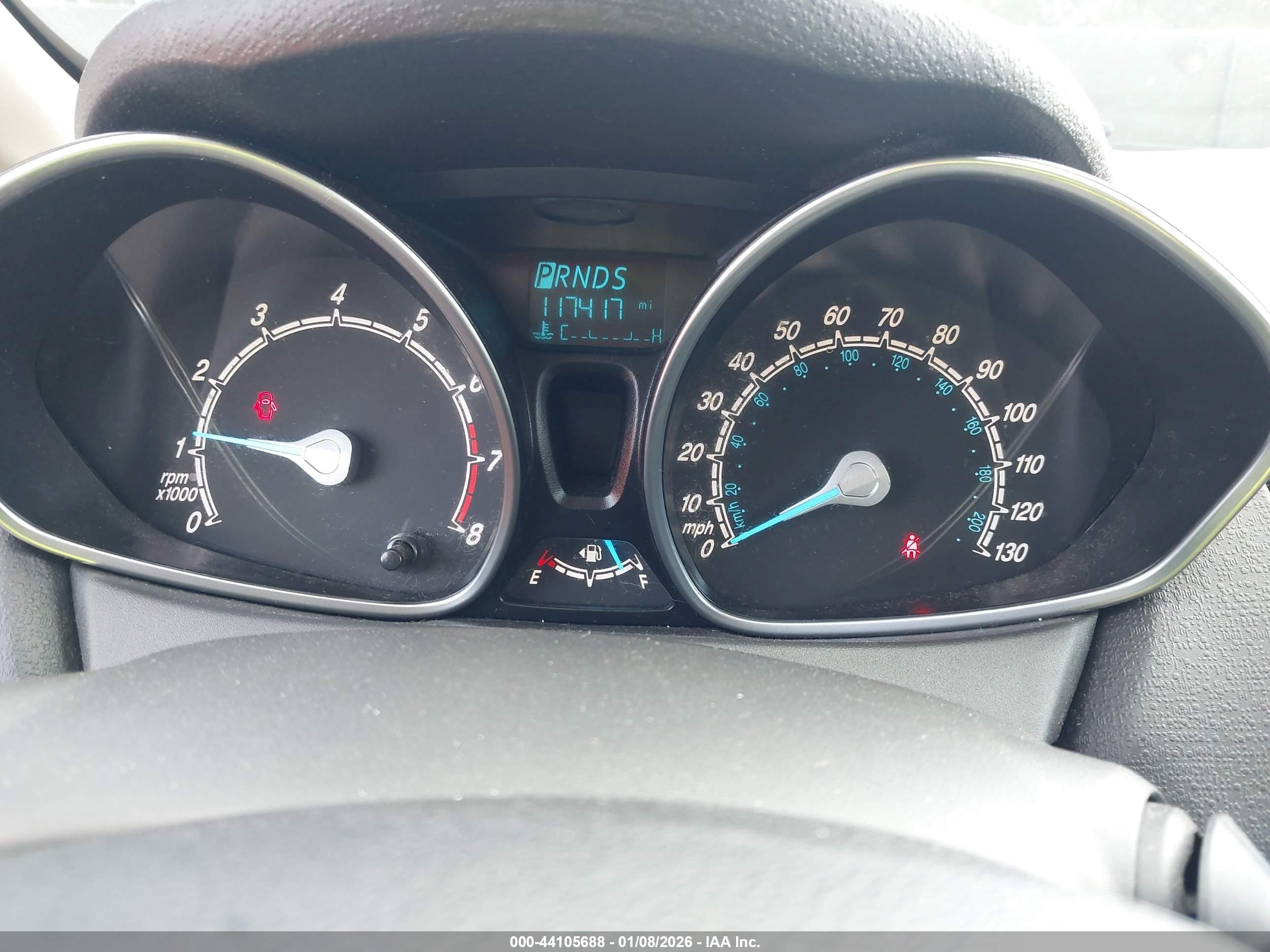 FORD FIESTA image 7