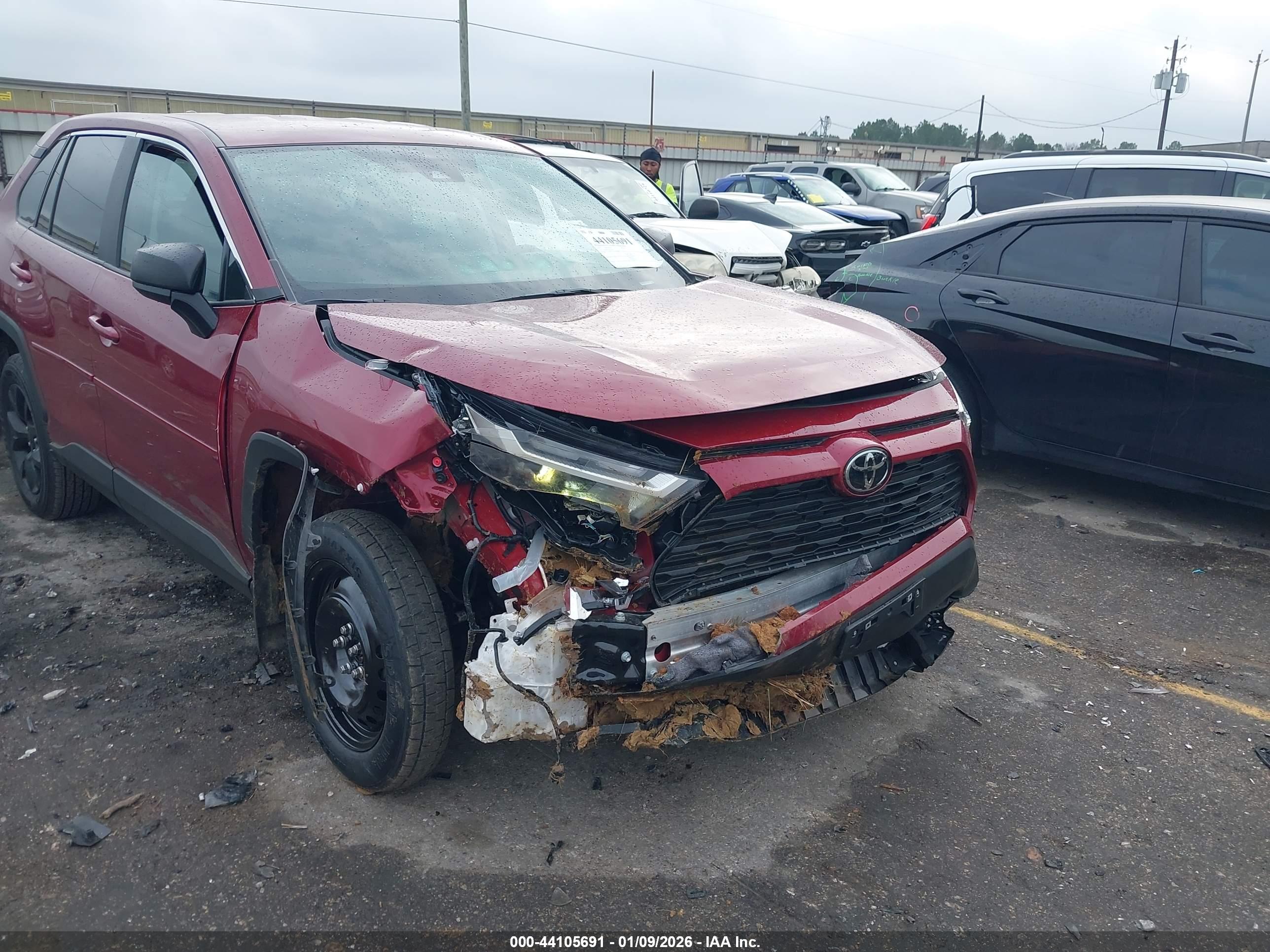 TOYOTA RAV4 image 6