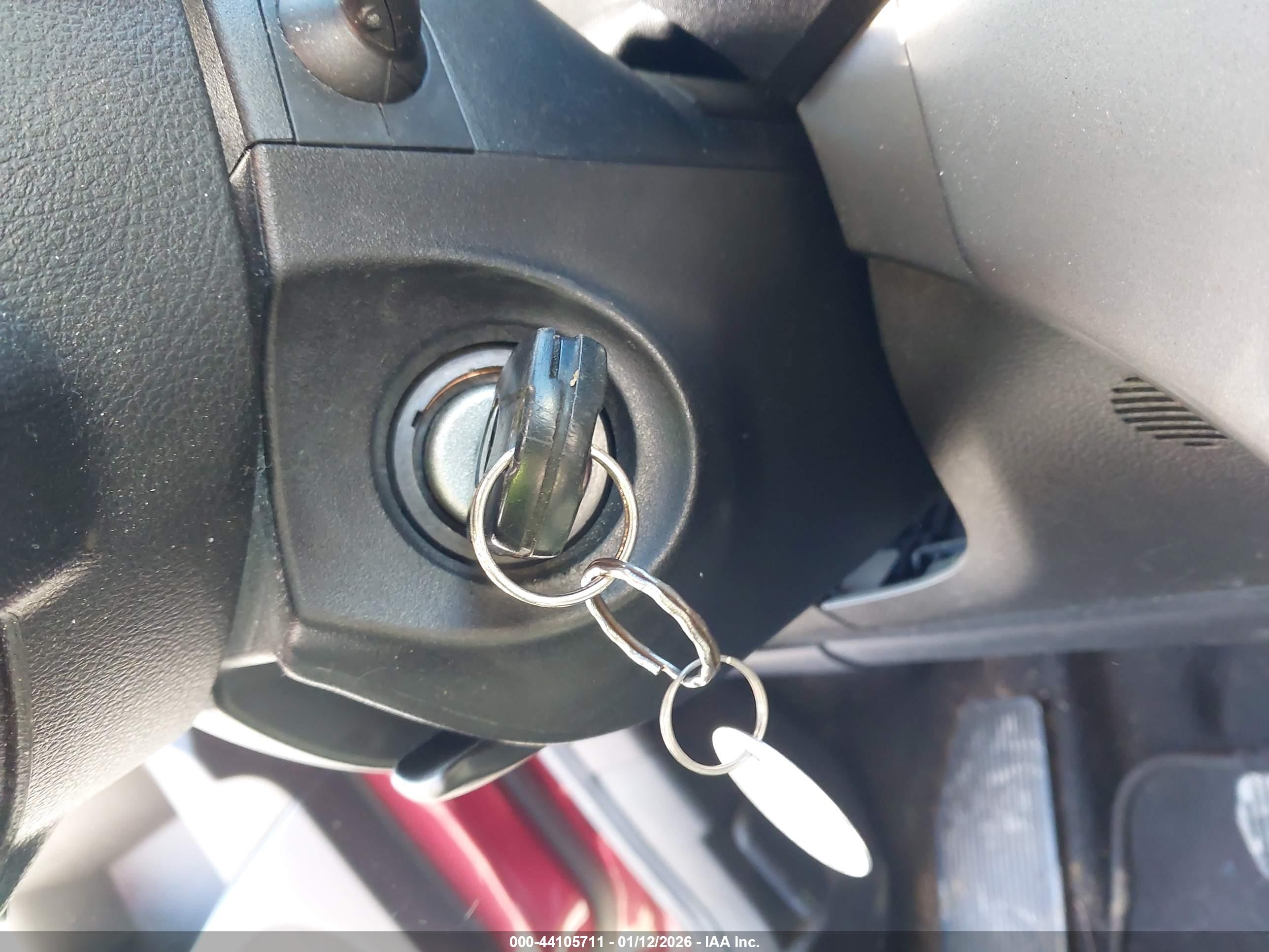 FORD ESCAPE image 11