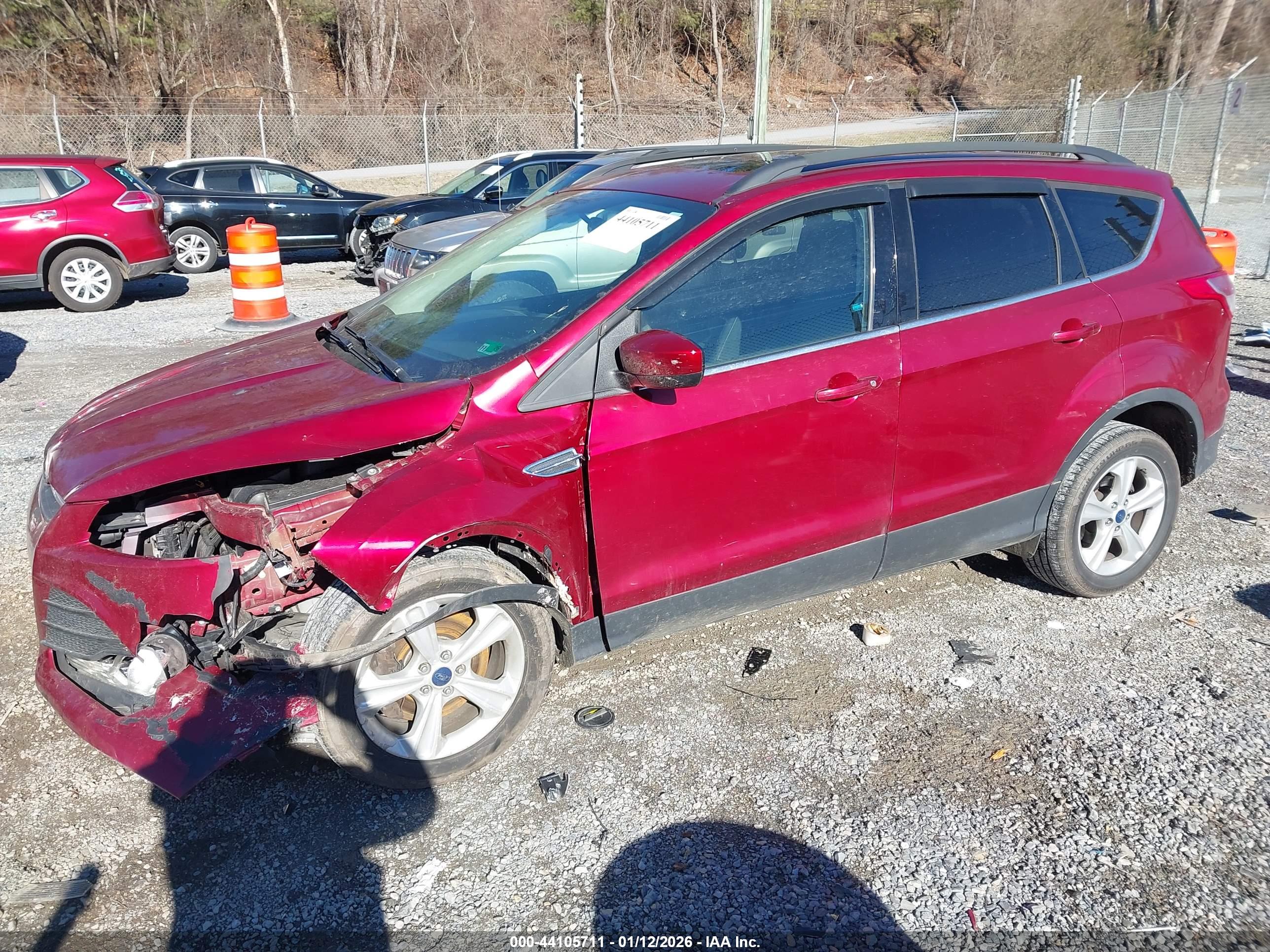 FORD ESCAPE image 2