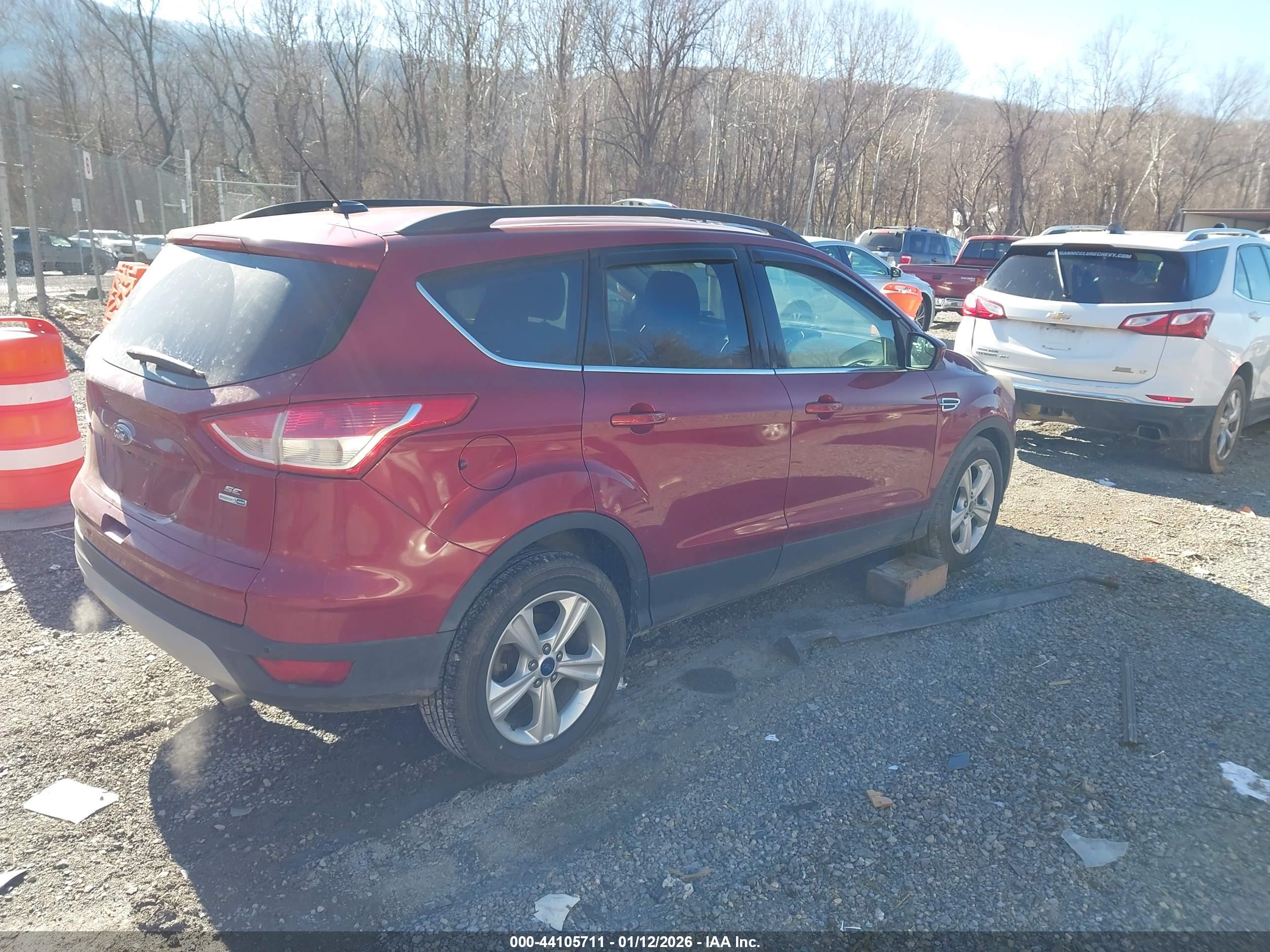 FORD ESCAPE image 4