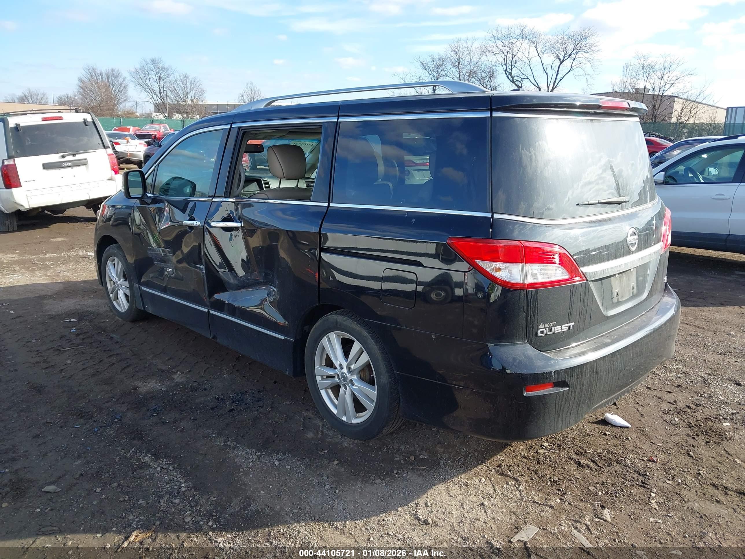 NISSAN QUEST image 3