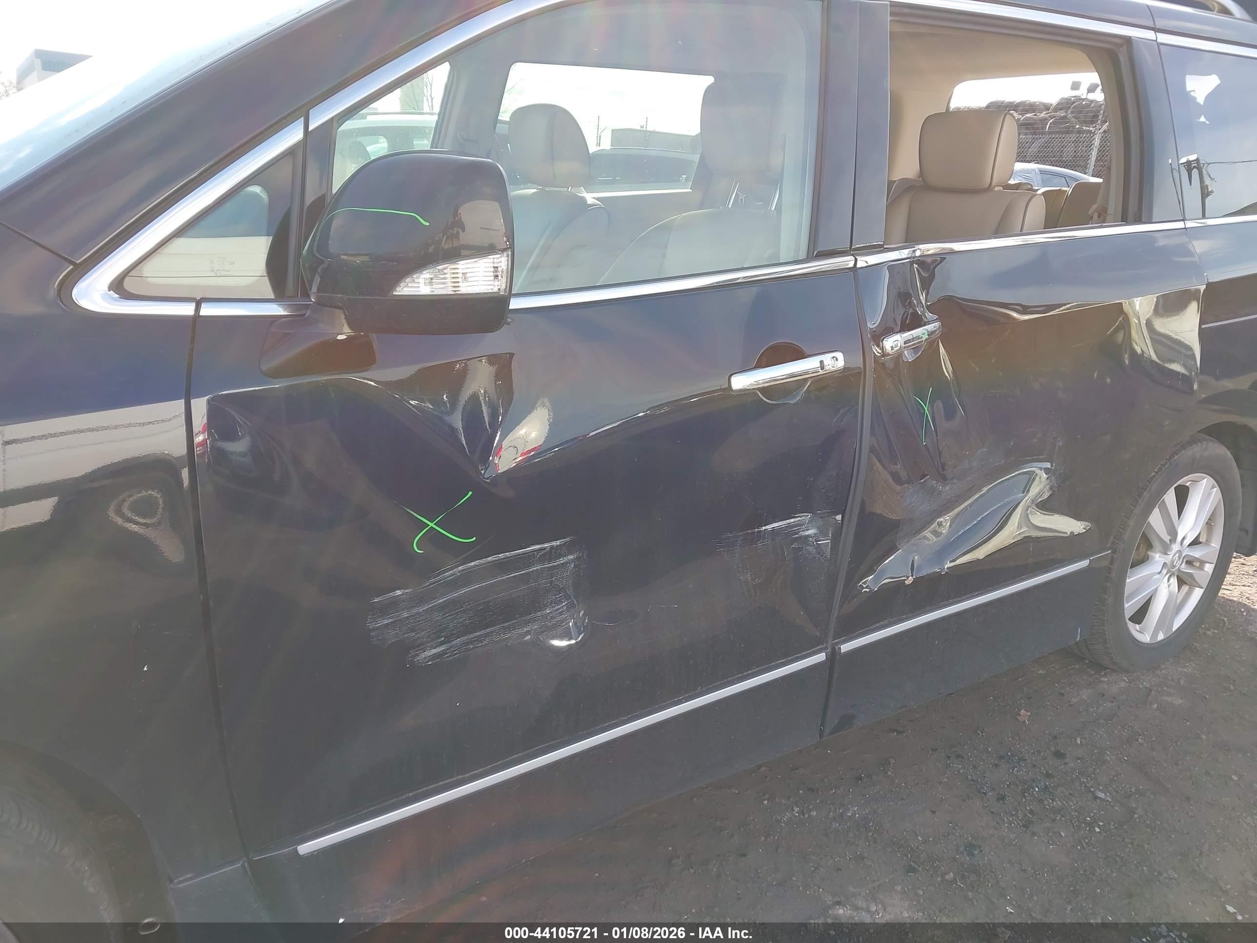 NISSAN QUEST image 6