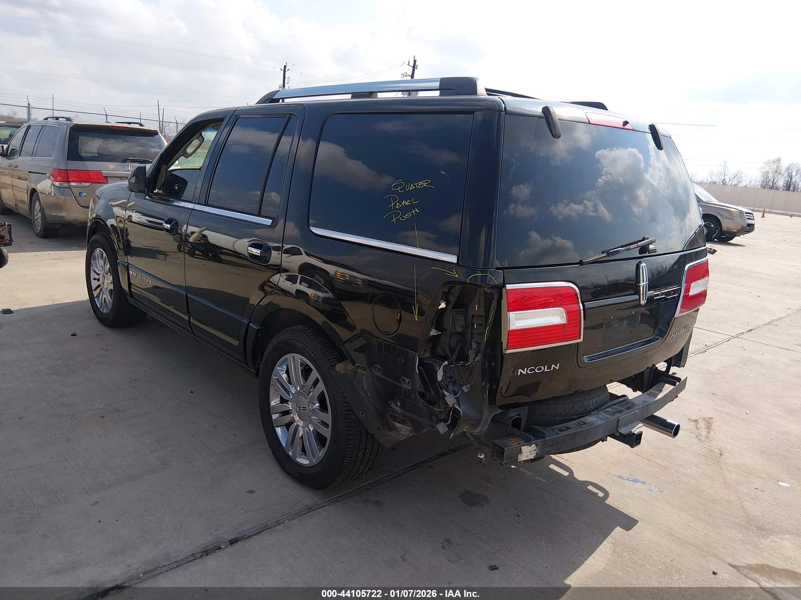 LINCOLN NAVIGATOR image 3