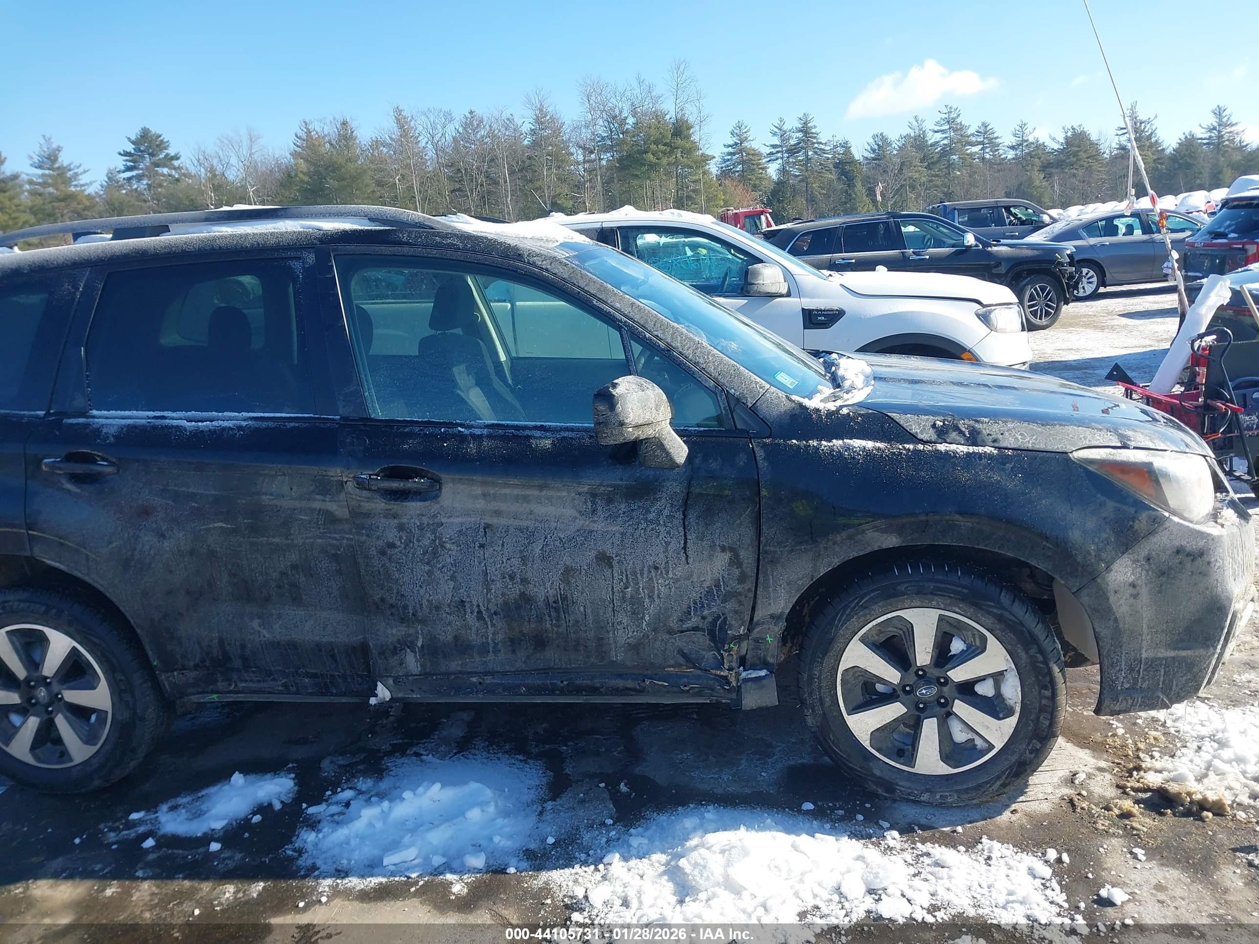 SUBARU FORESTER image 6