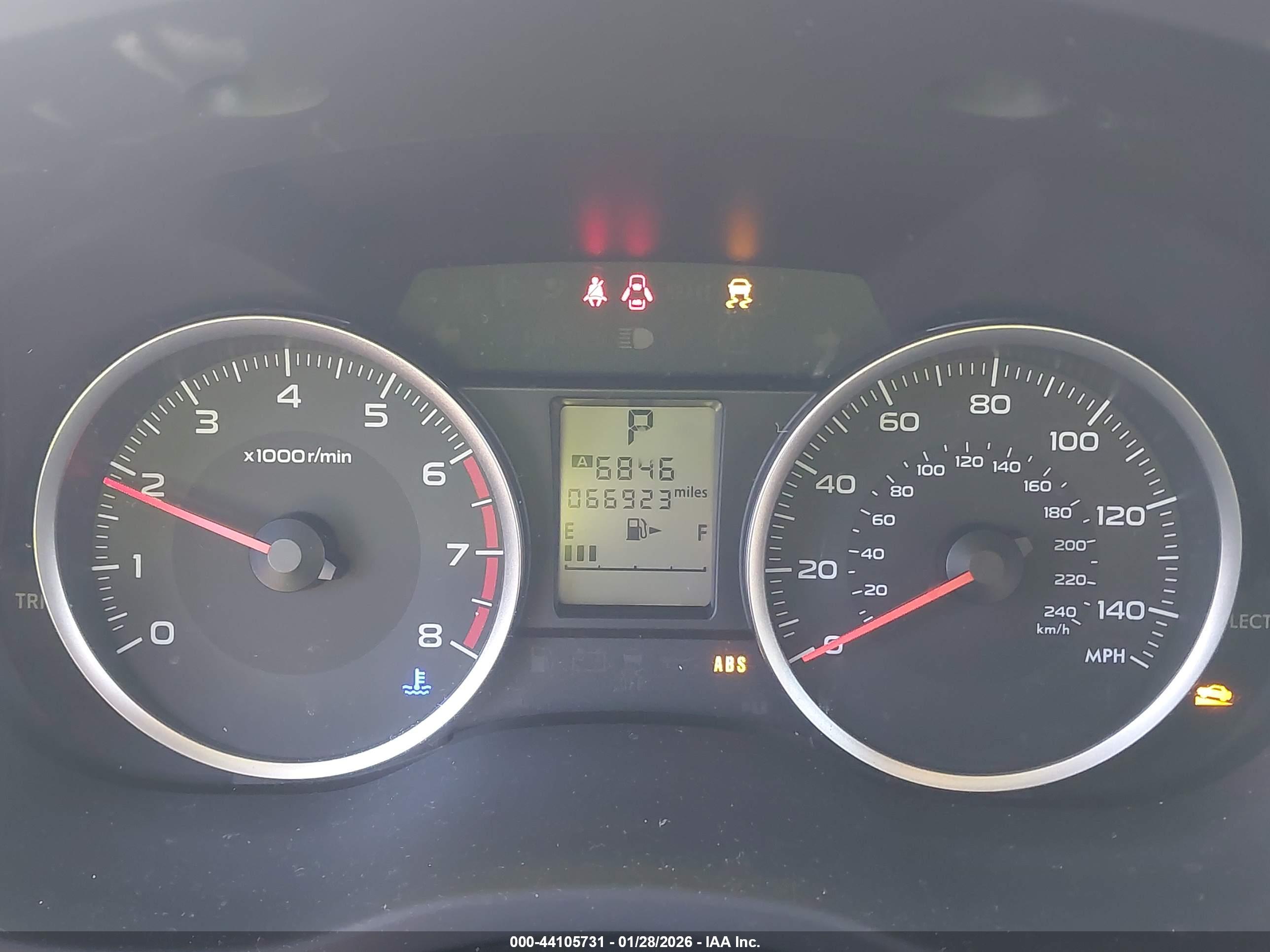 SUBARU FORESTER image 7