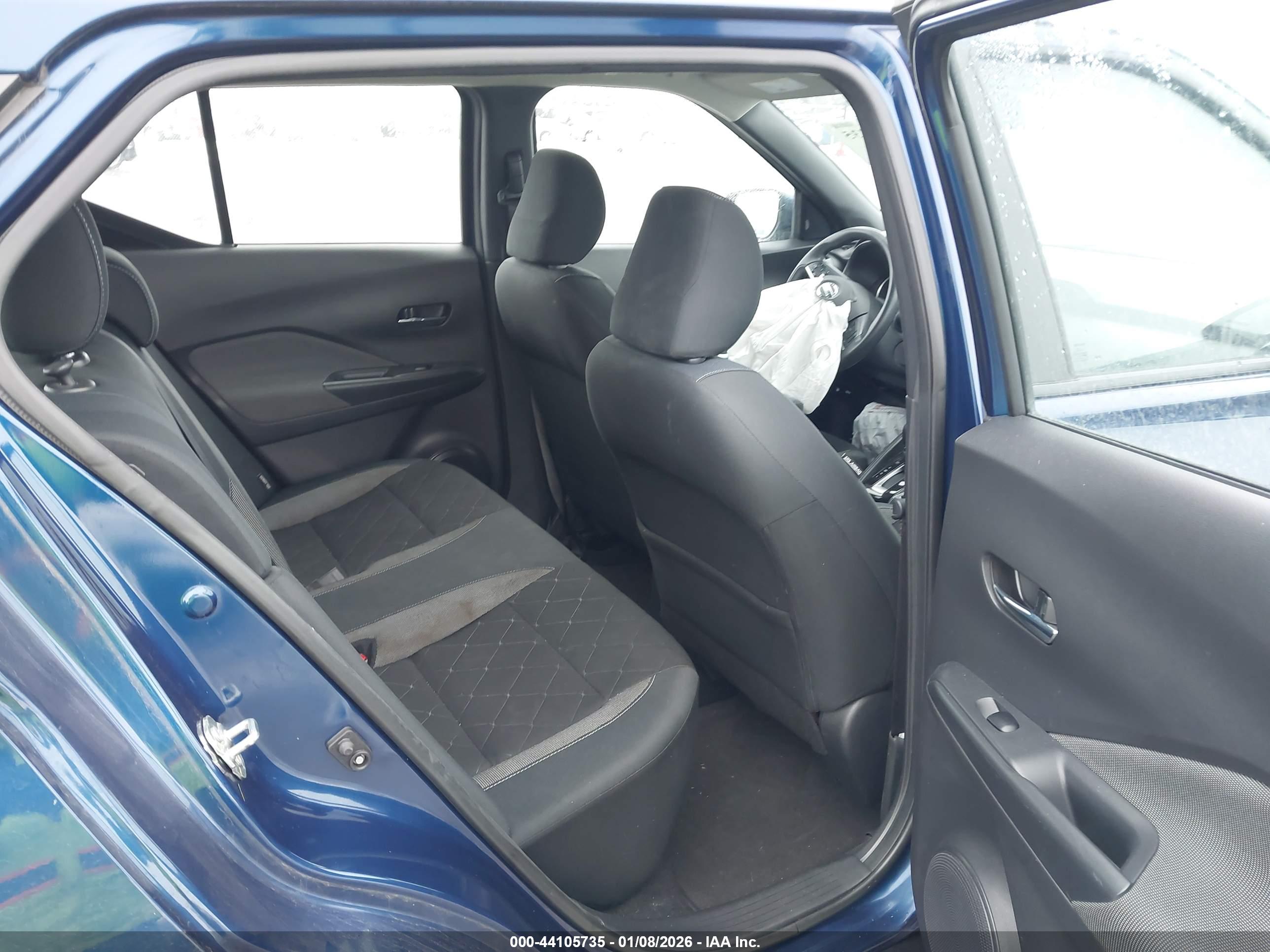 NISSAN KICKS image 8