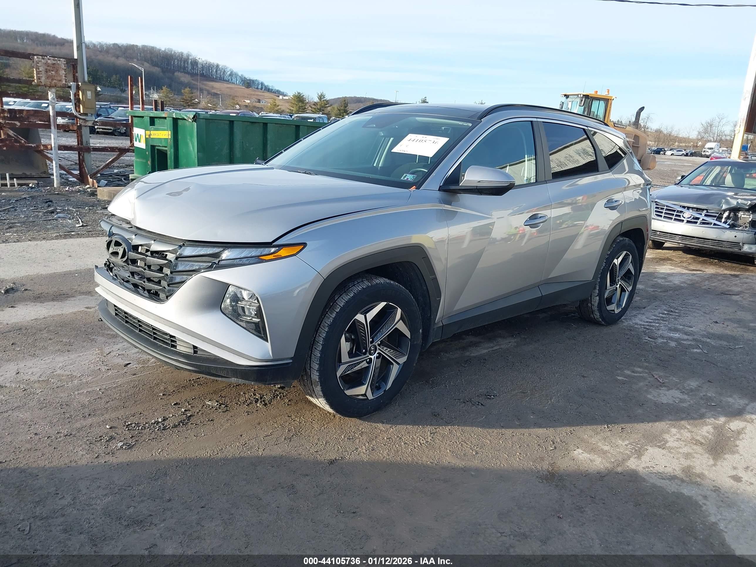 HYUNDAI TUCSON image 2