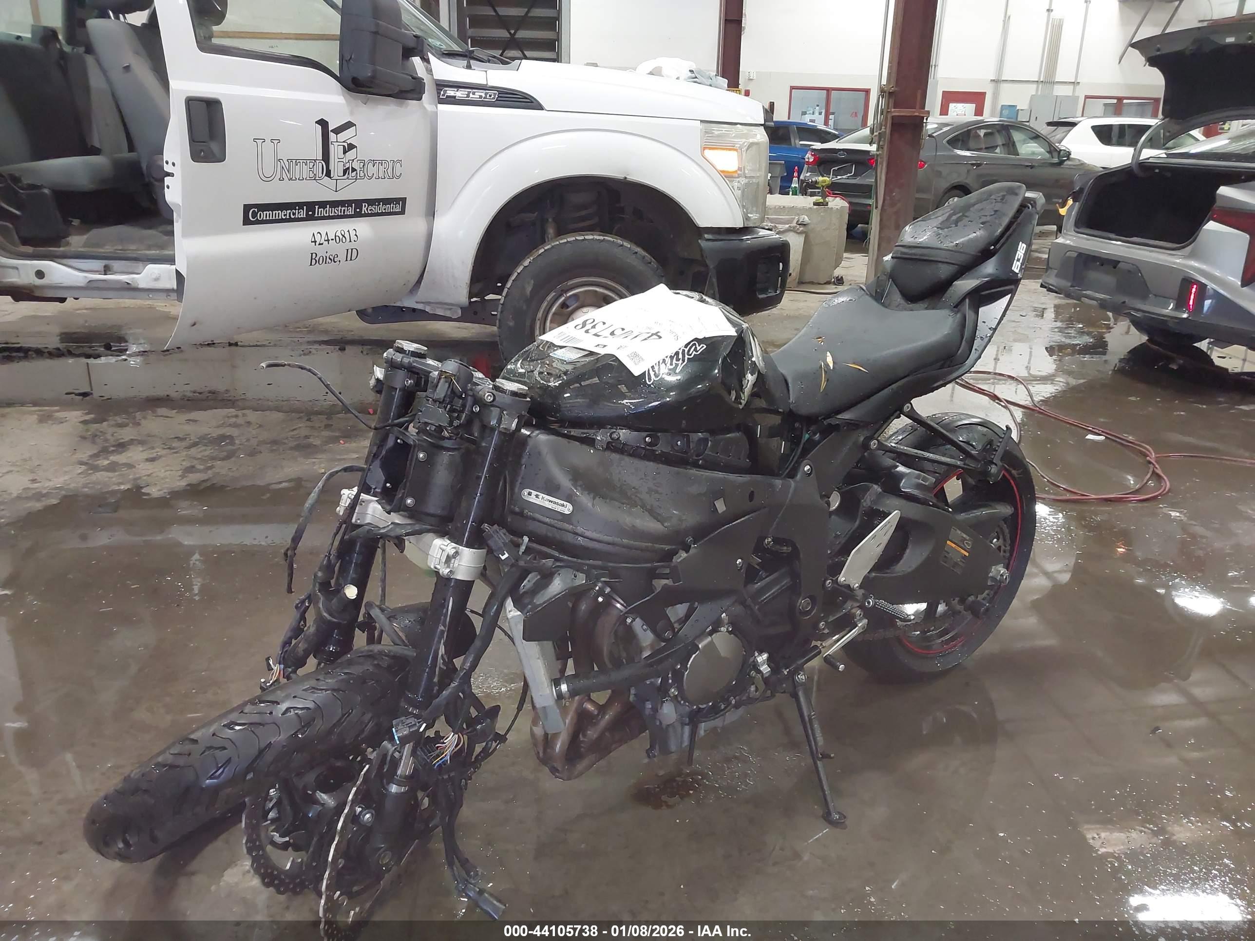 KAWASAKI ZX636 image 2