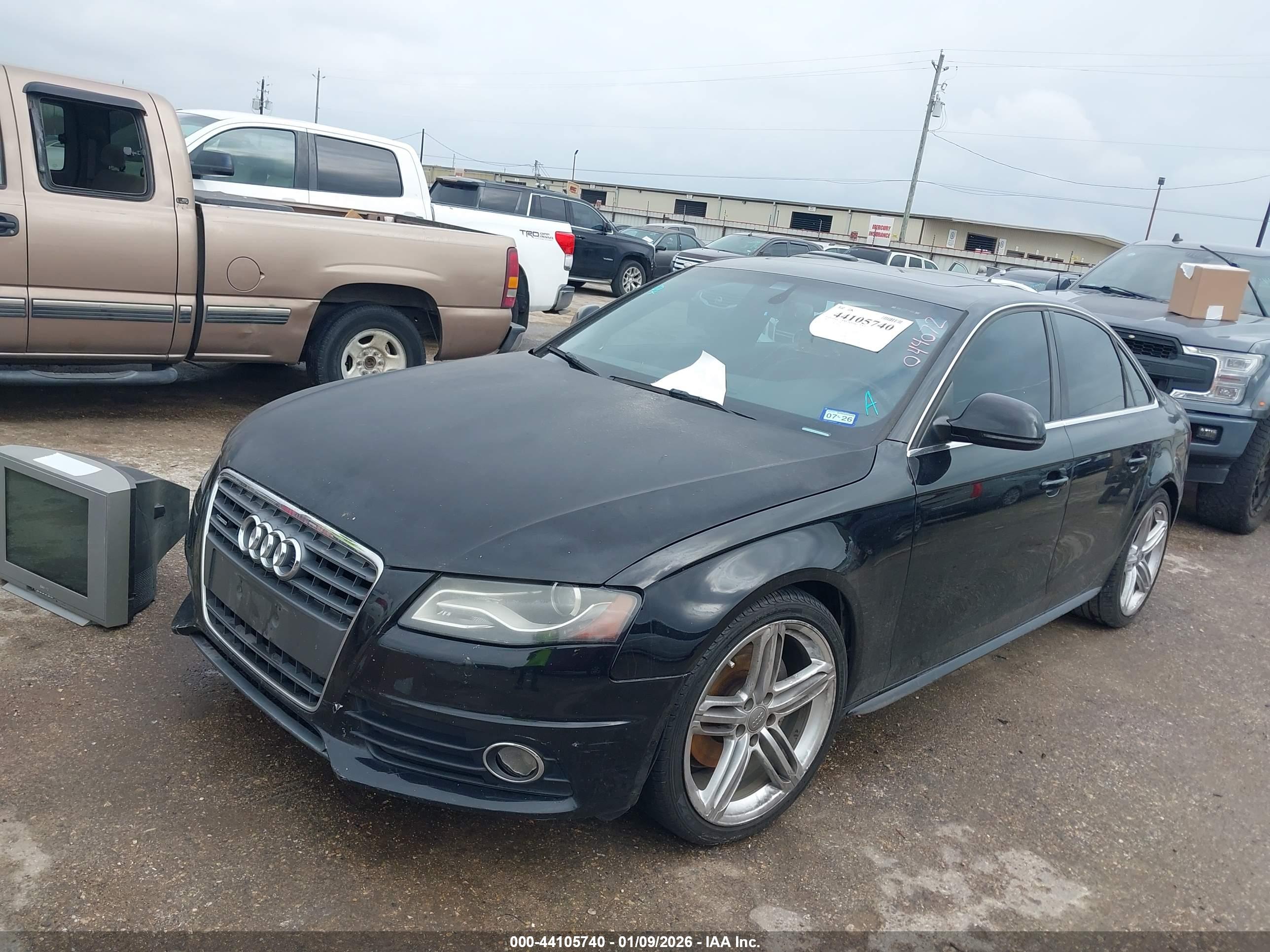 AUDI A4 image 2