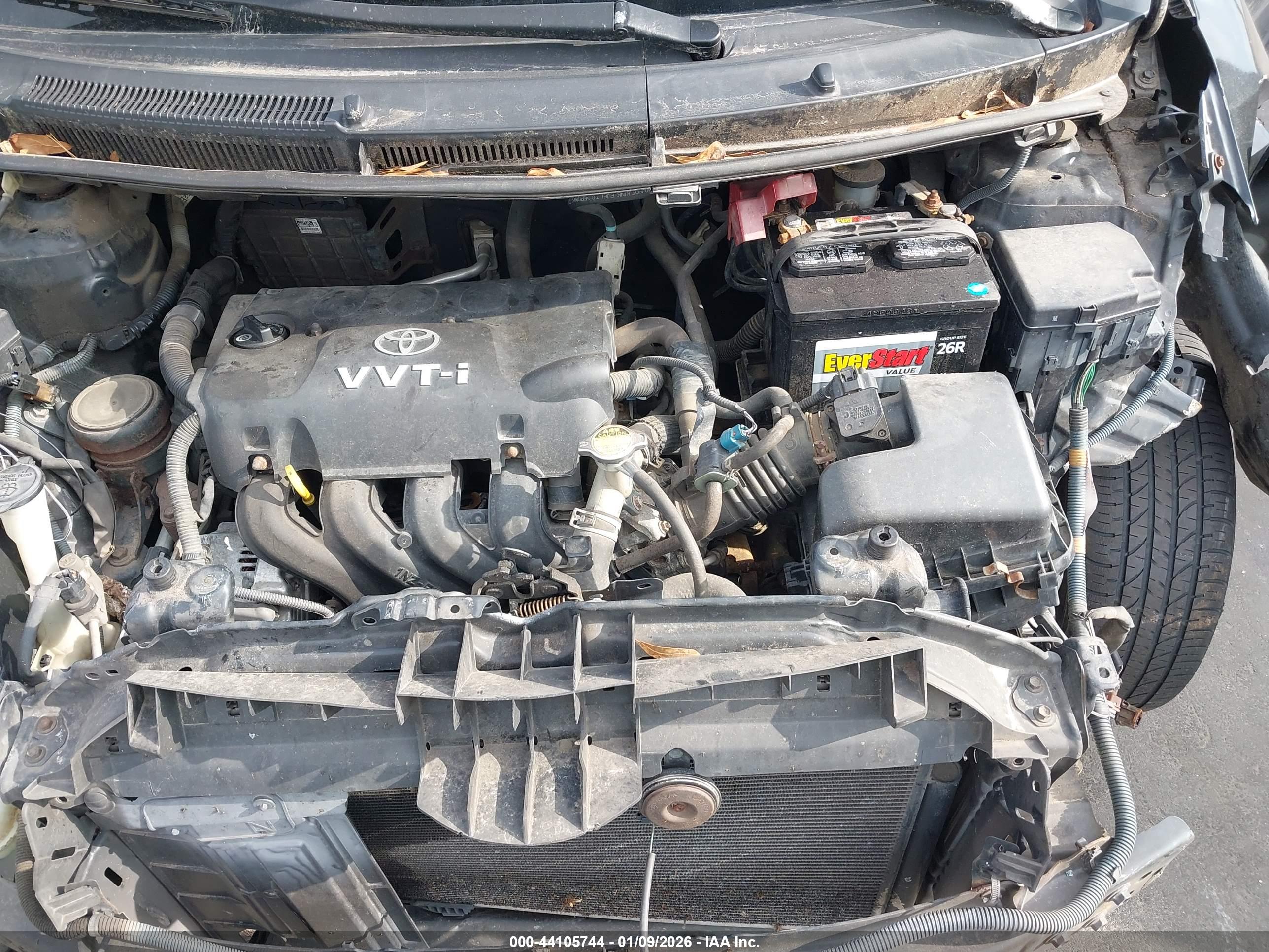 TOYOTA YARIS image 10