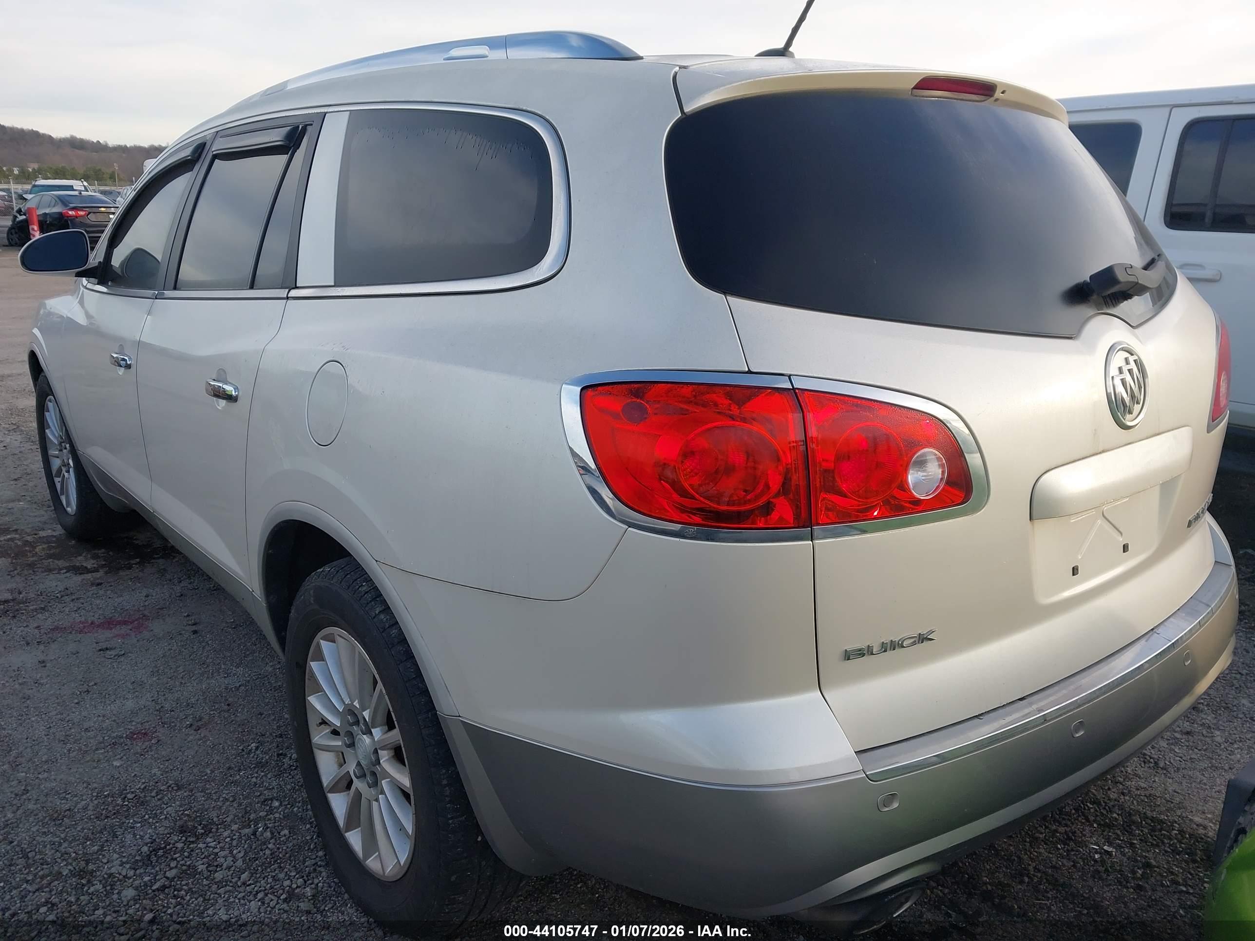 BUICK ENCLAVE image 3