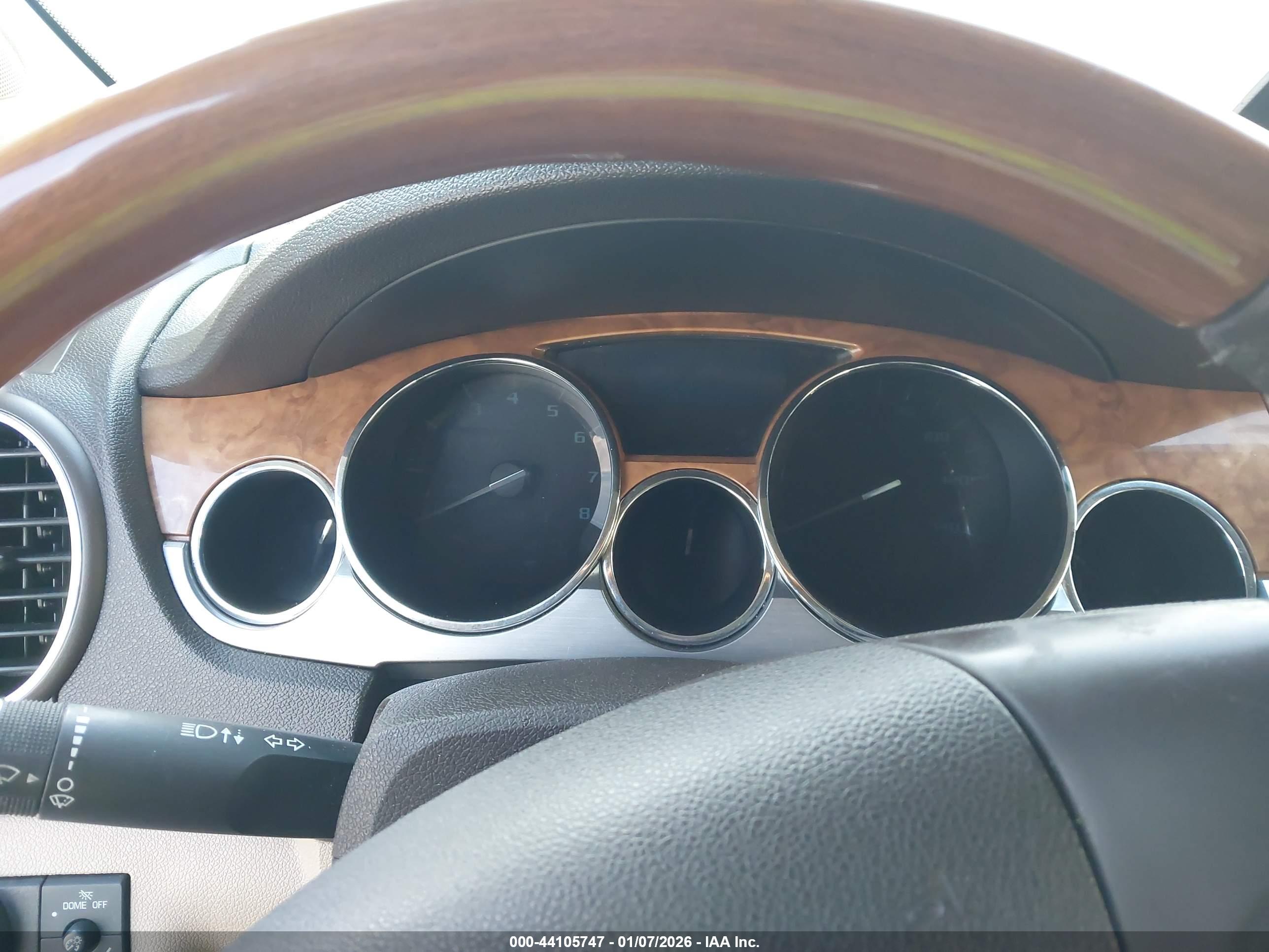 BUICK ENCLAVE image 7