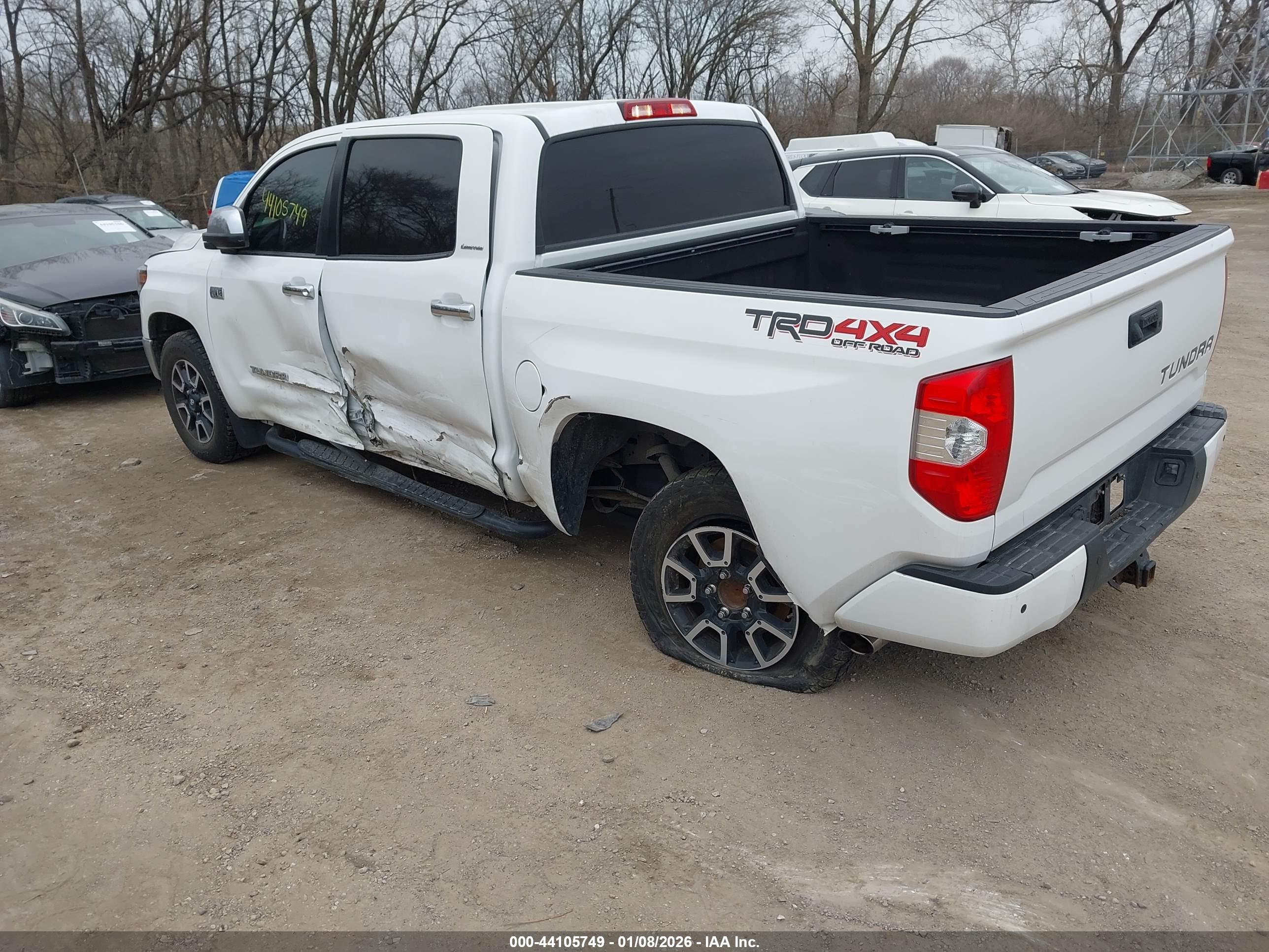 TOYOTA TUNDRA image 3