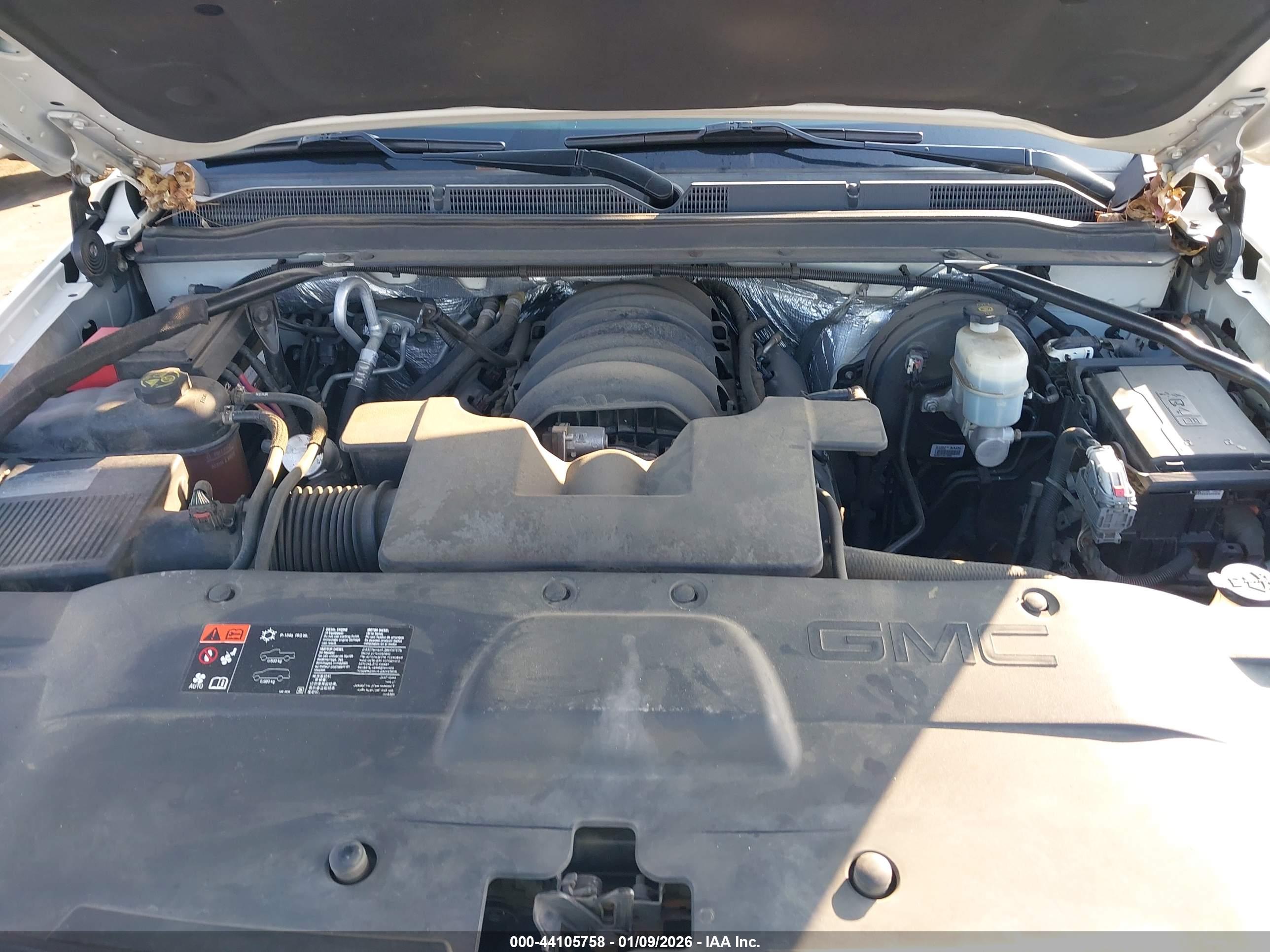 GMC YUKON image 10