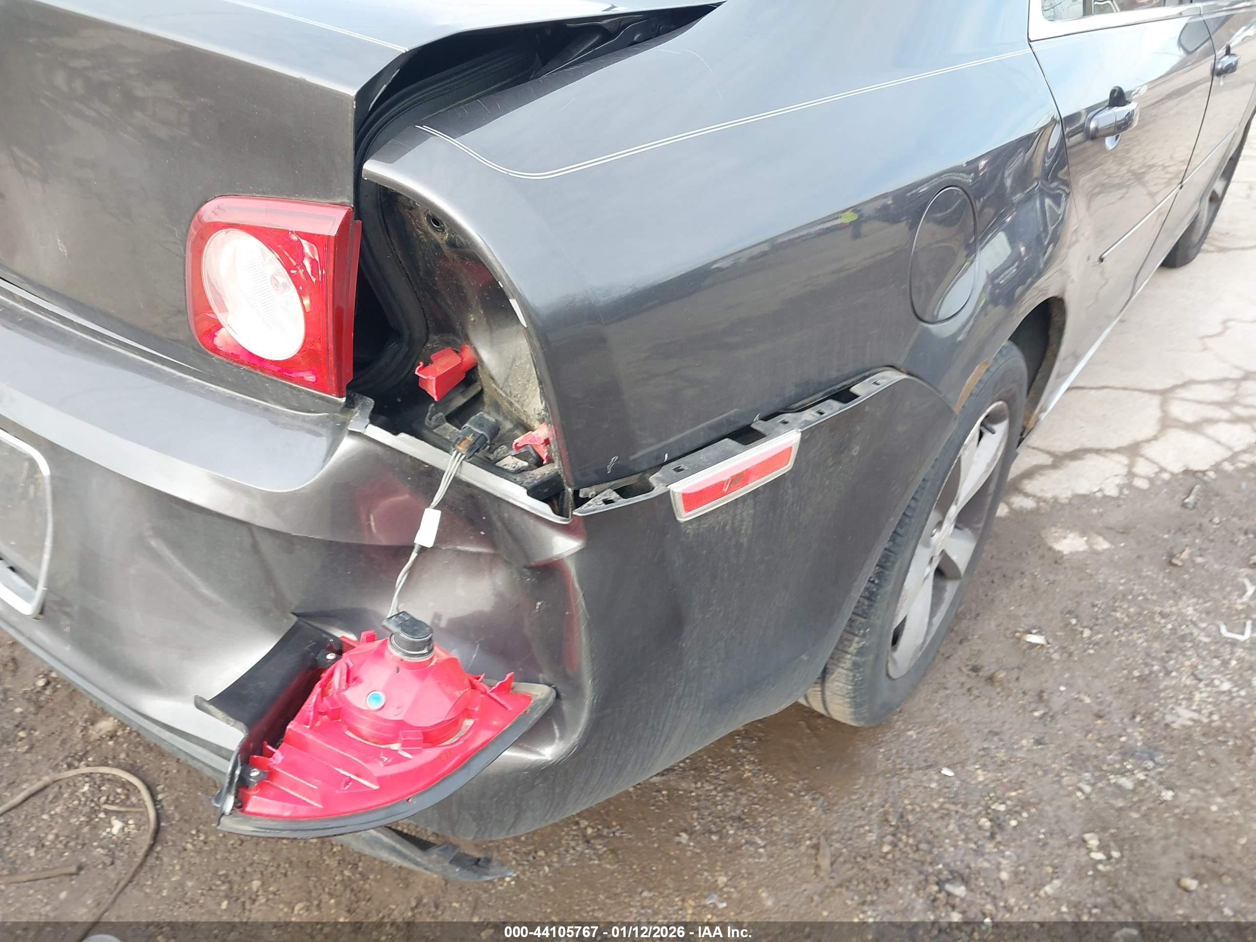 CHEVROLET MALIBU image 6
