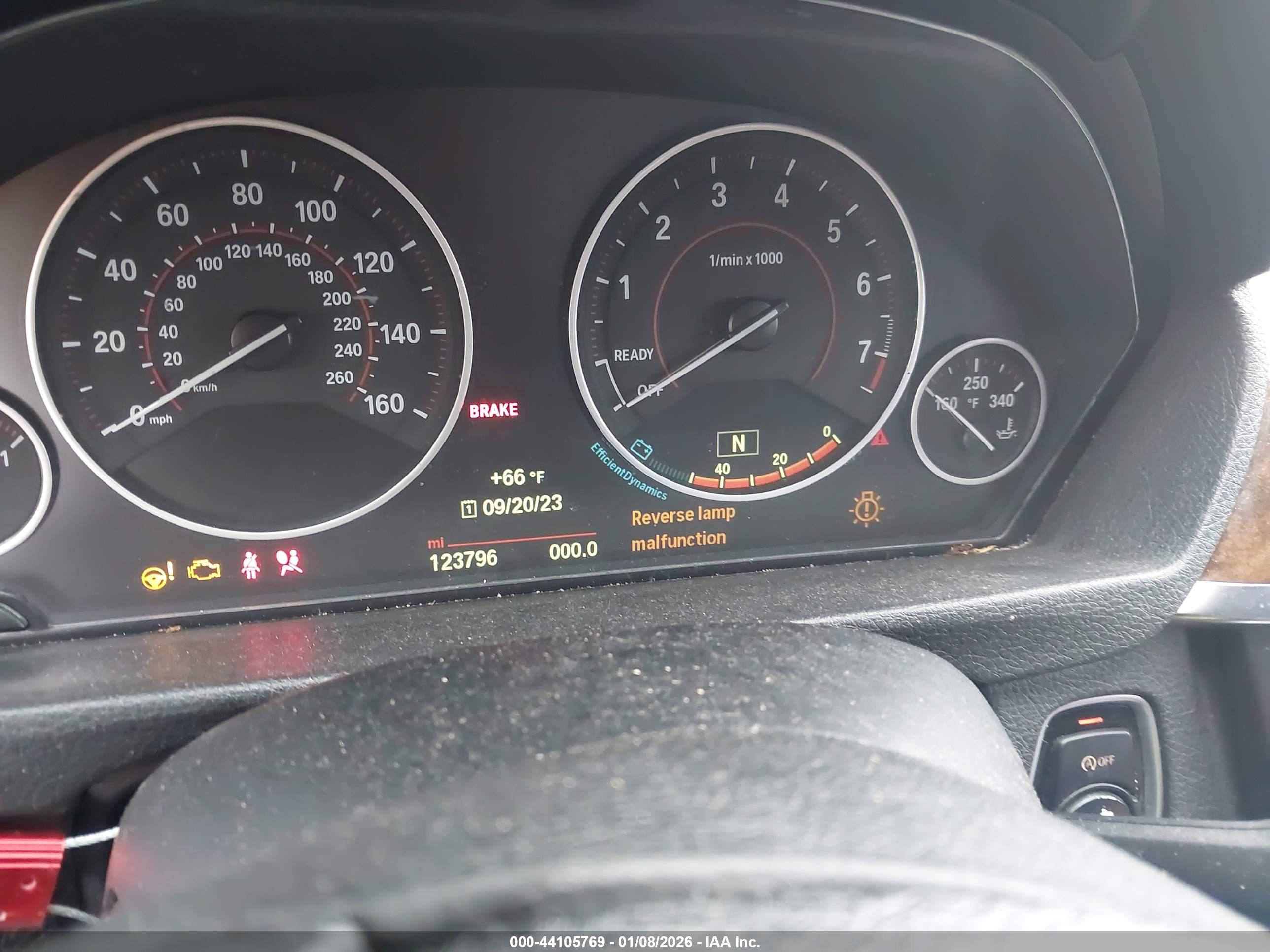 BMW 328I image 7