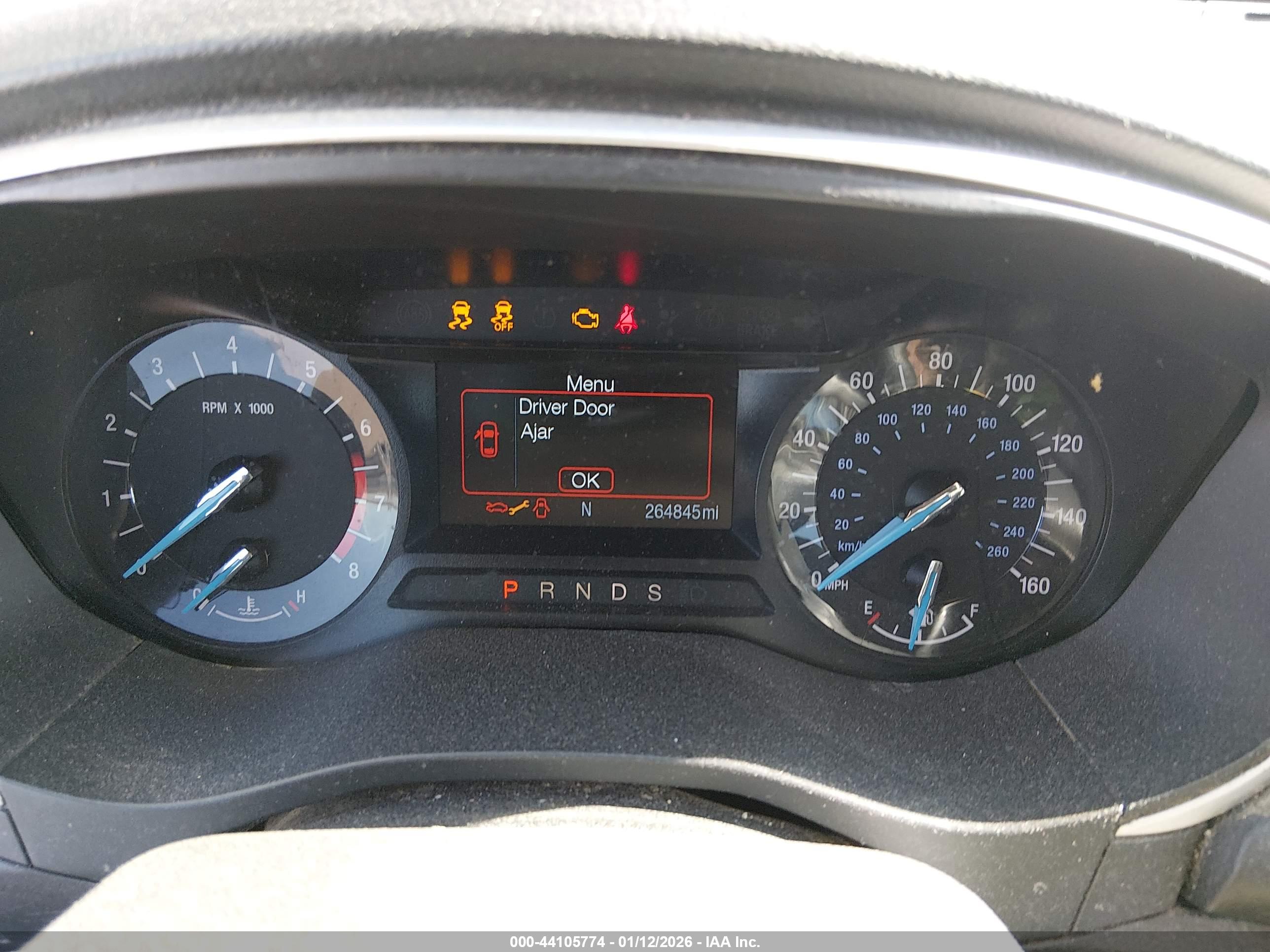 FORD FUSION image 7