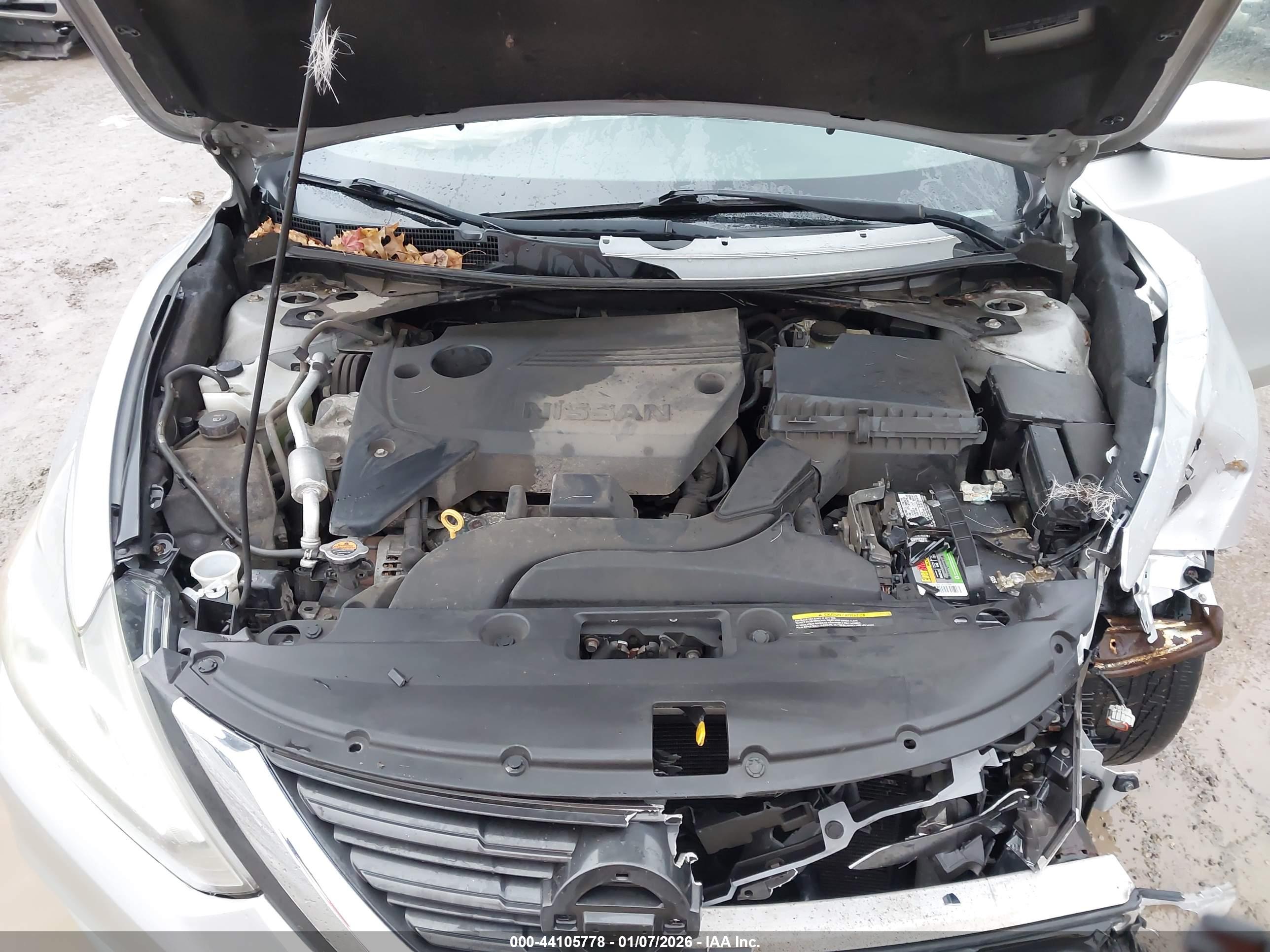 NISSAN ALTIMA image 10