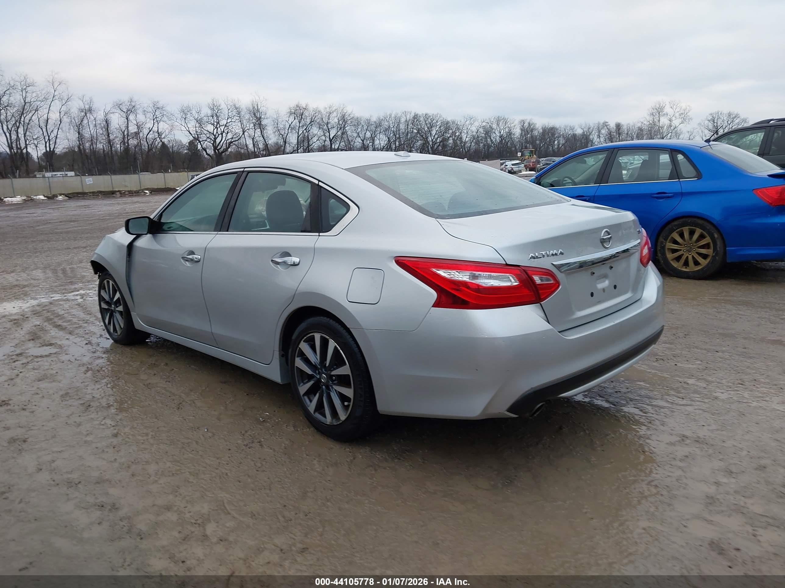 NISSAN ALTIMA image 3