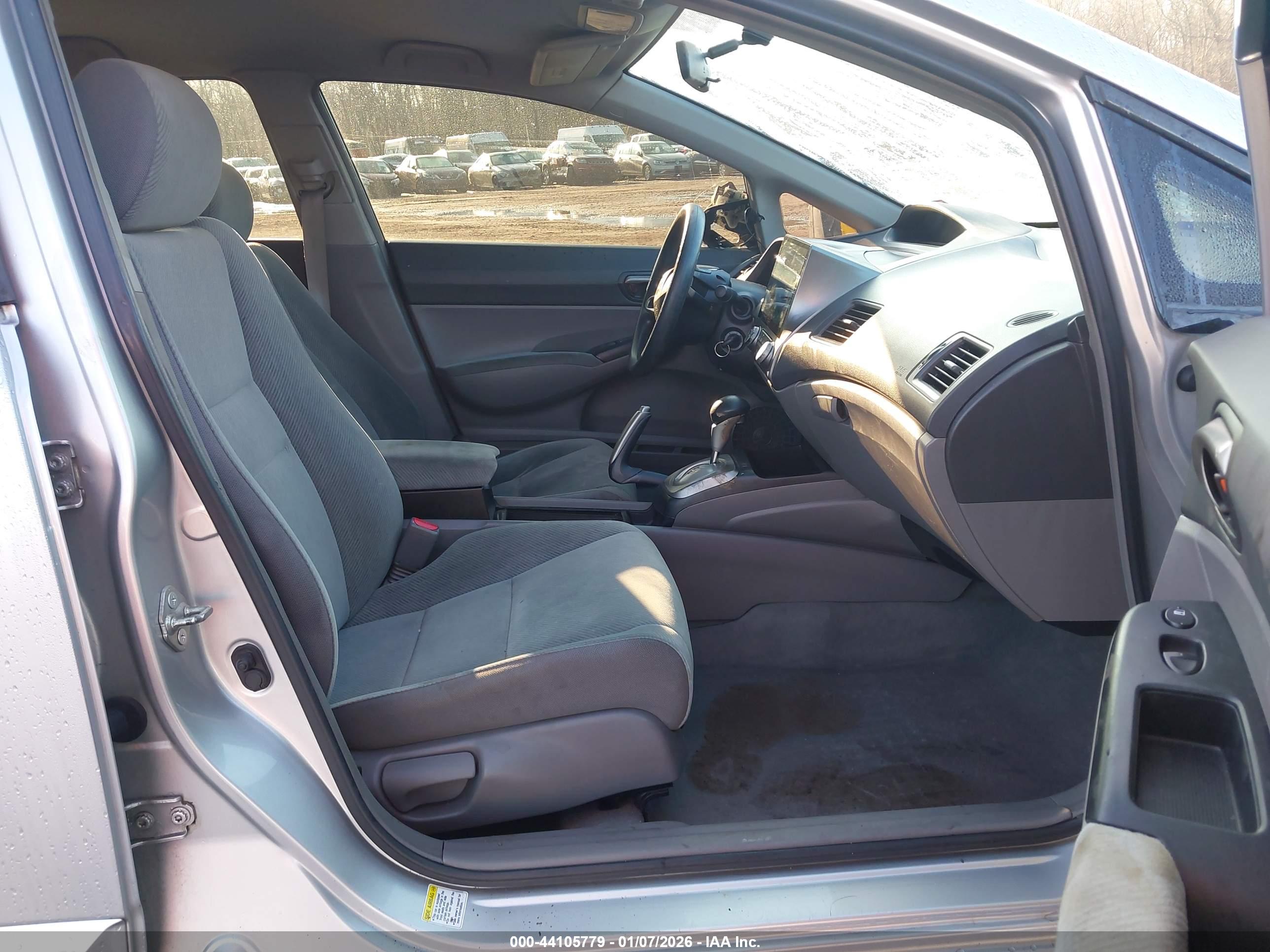HONDA CIVIC image 5