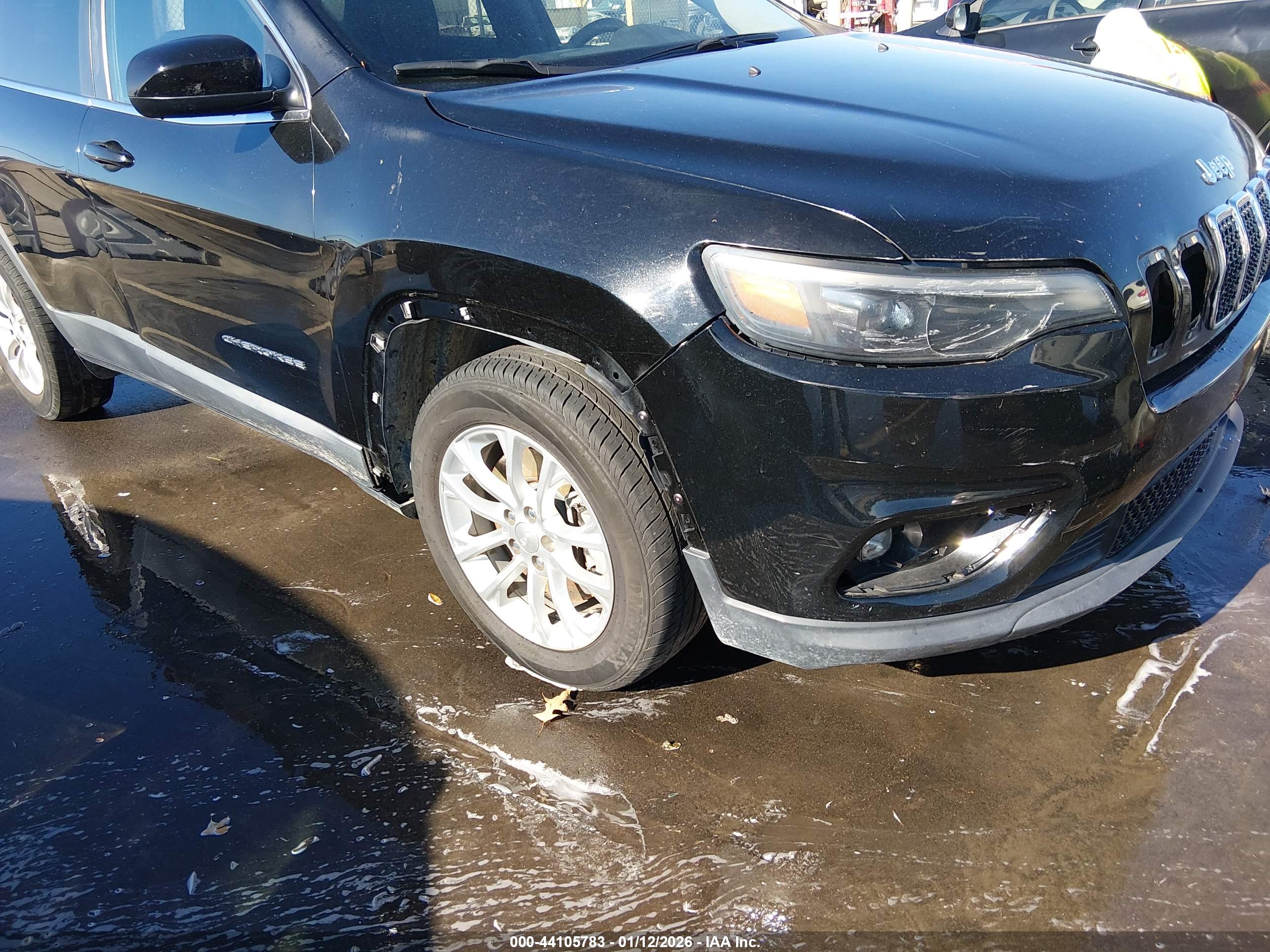 JEEP CHEROKEE image 6