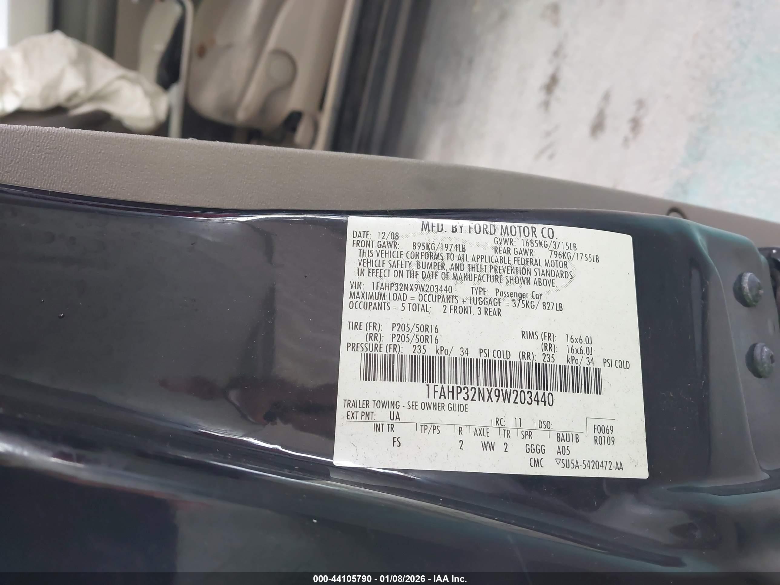 FORD FOCUS image 9
