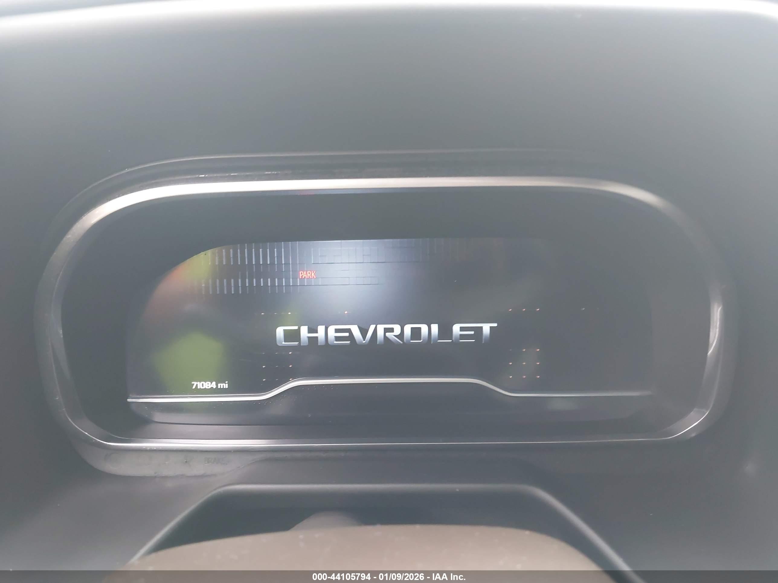 CHEVROLET TAHOE image 7