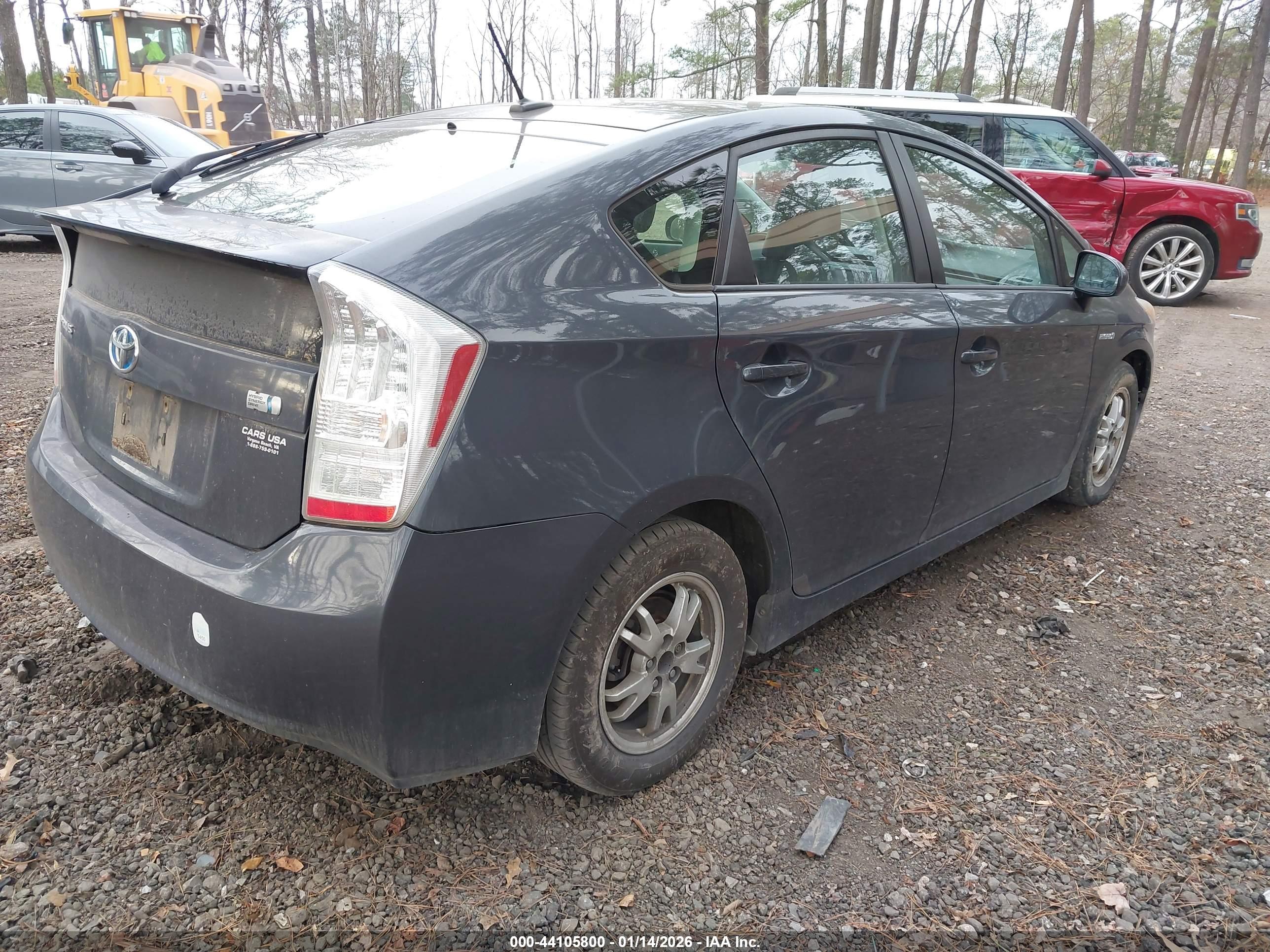 TOYOTA PRIUS image 4