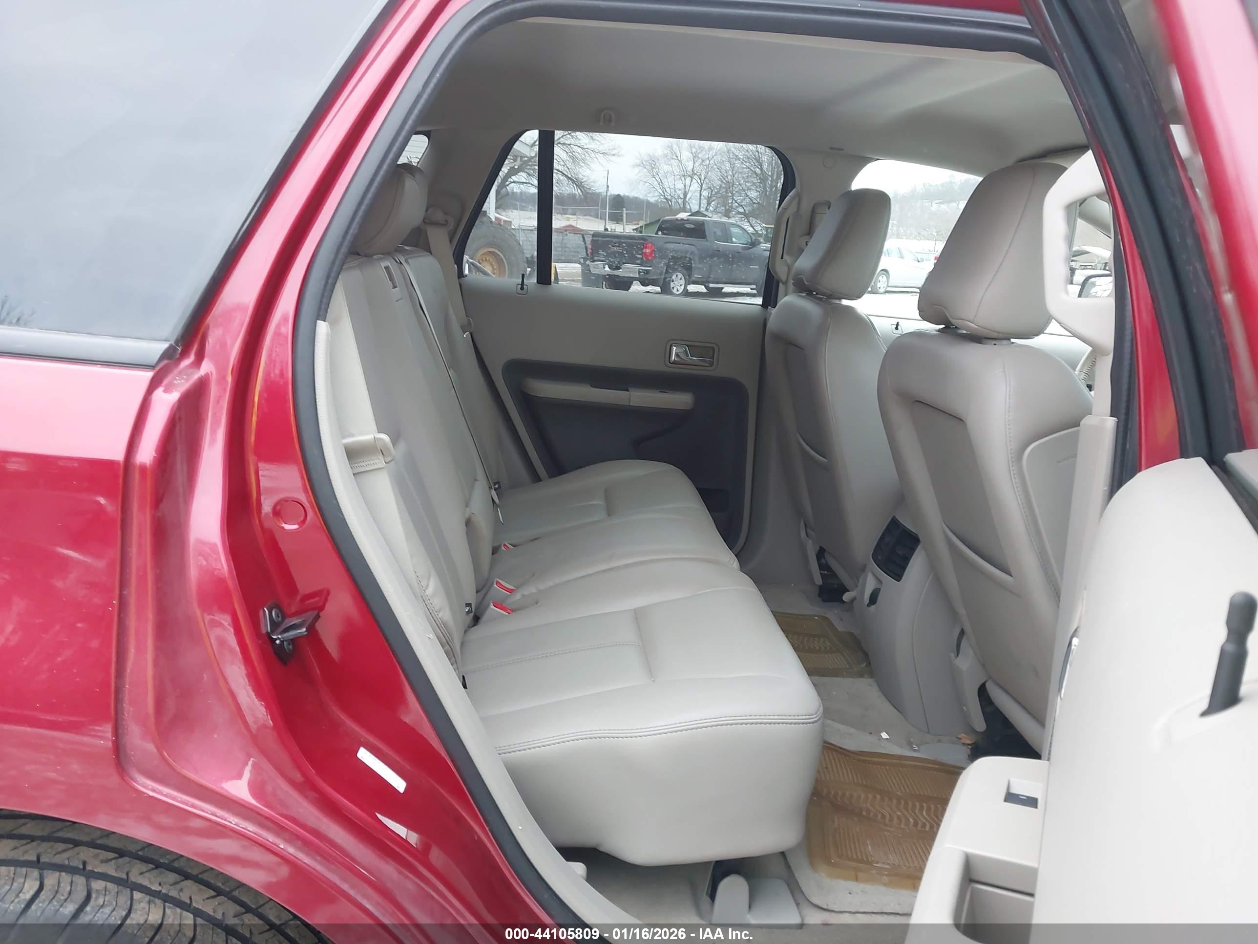 FORD EDGE image 8