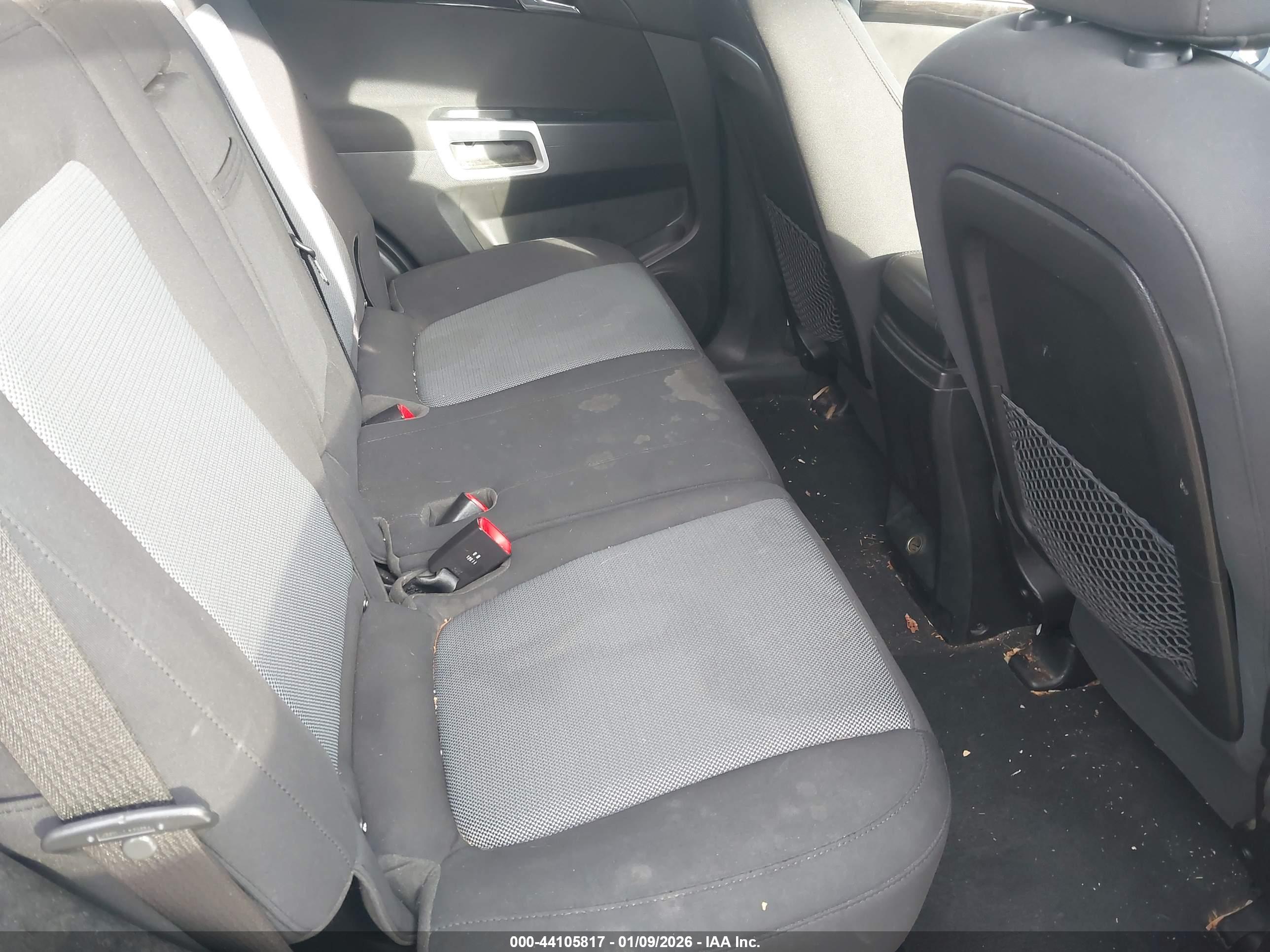 CHEVROLET CAPTIVA image 8