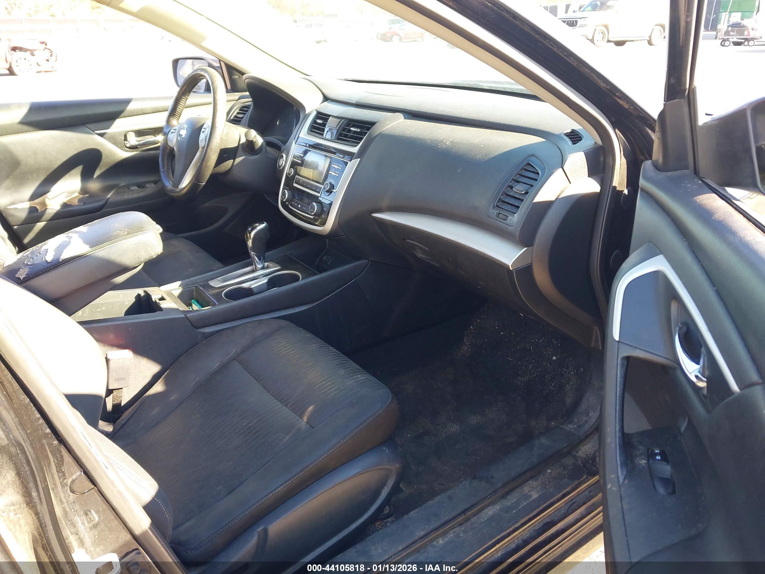 NISSAN ALTIMA image 5