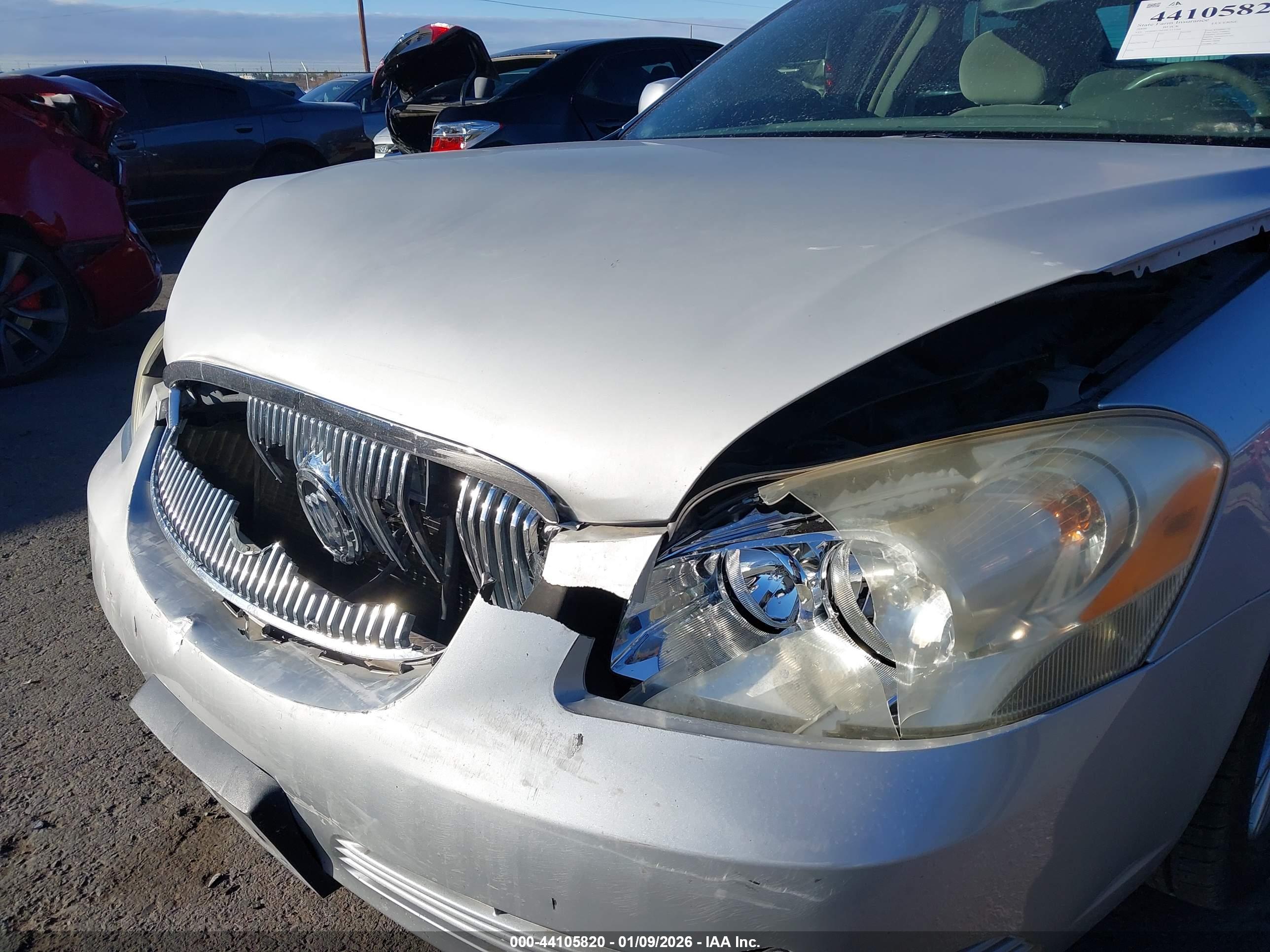 BUICK LUCERNE image 6