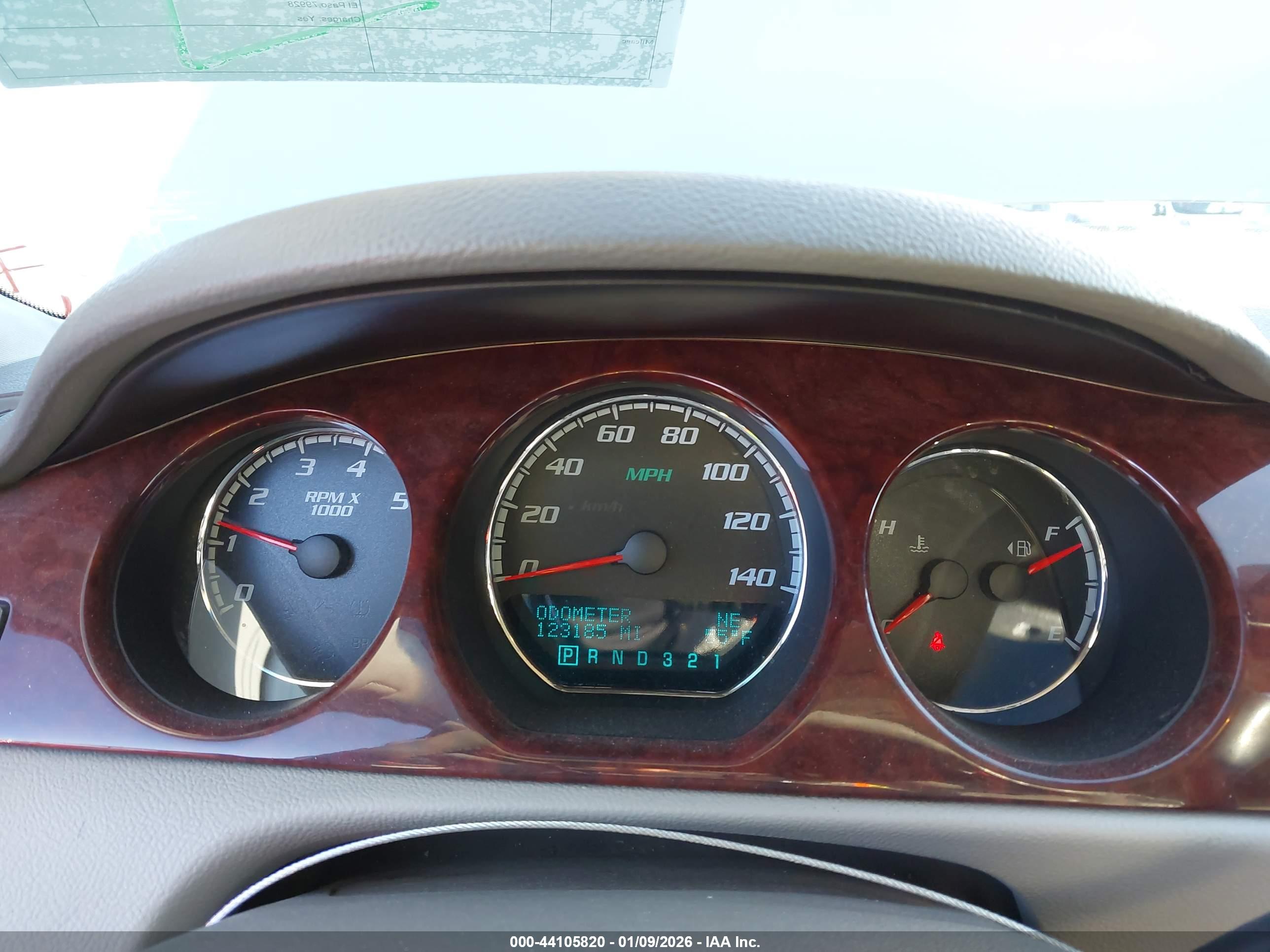 BUICK LUCERNE image 7