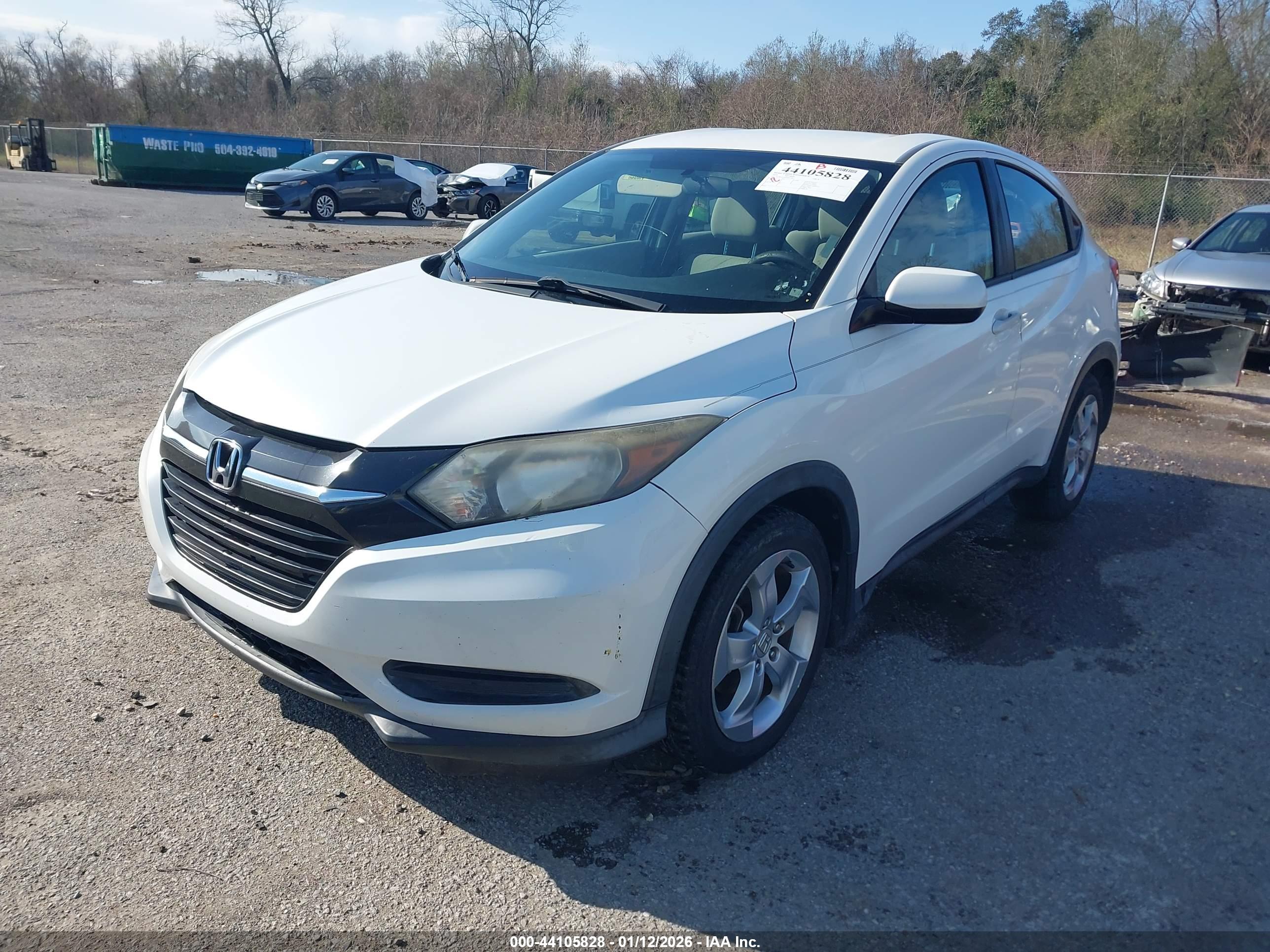 HONDA HR-V image 2