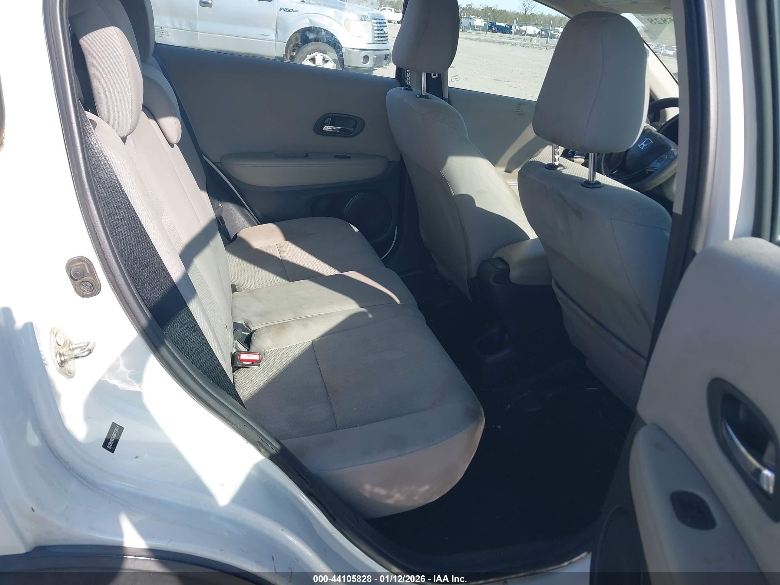 HONDA HR-V image 8