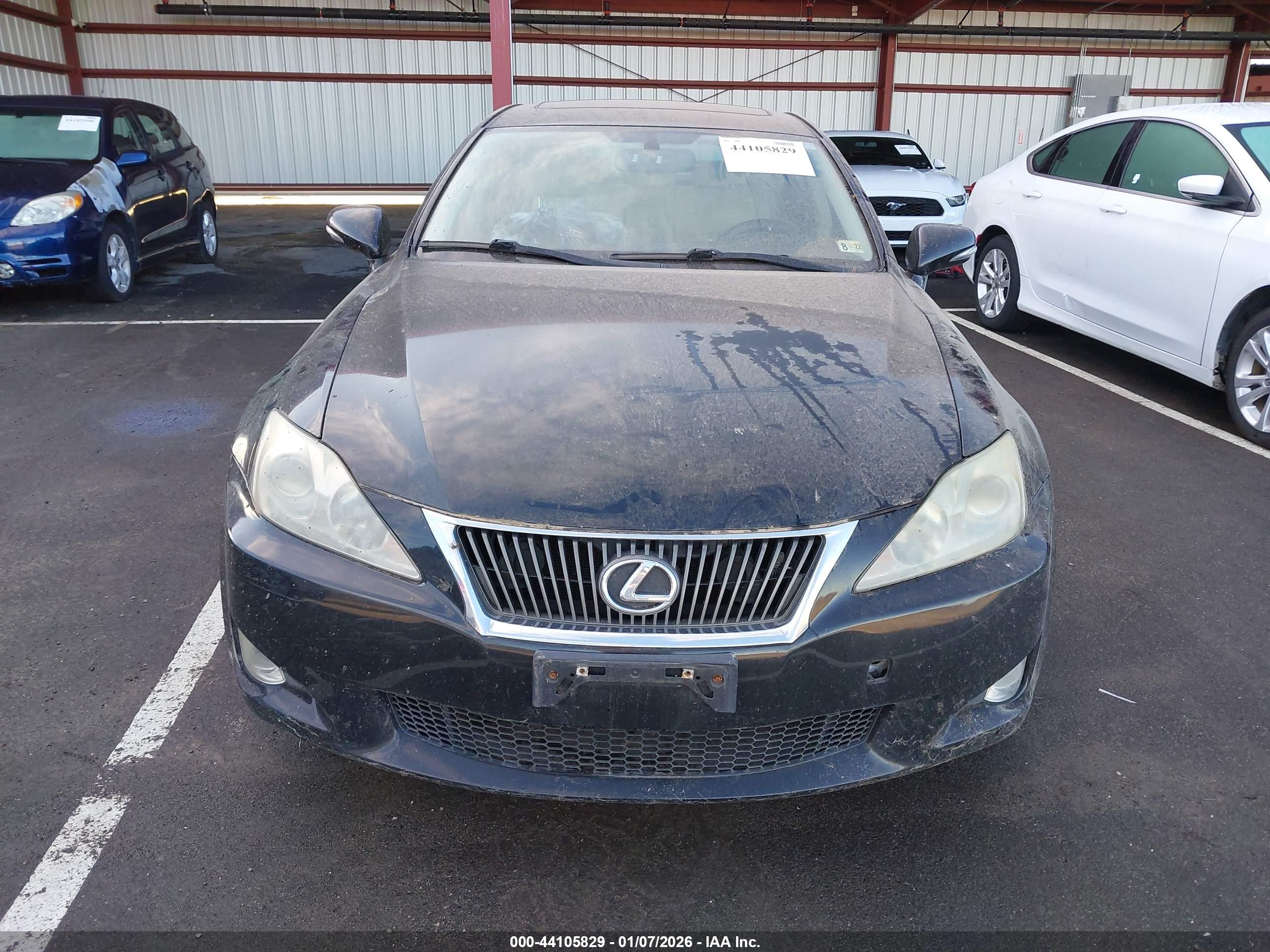 LEXUS IS image 6
