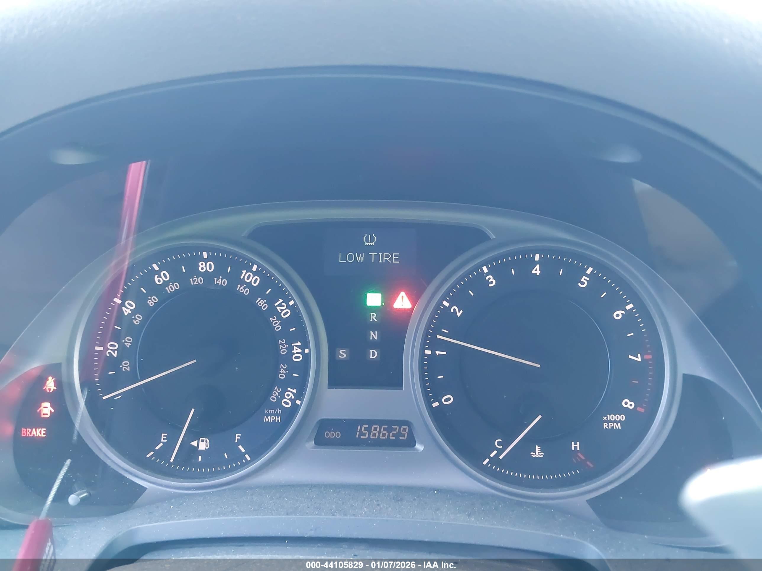 LEXUS IS image 7