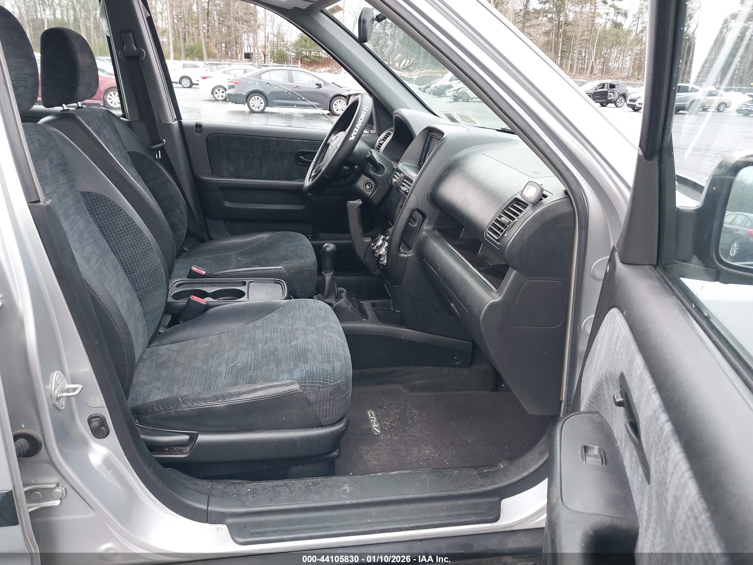 HONDA CR-V image 5