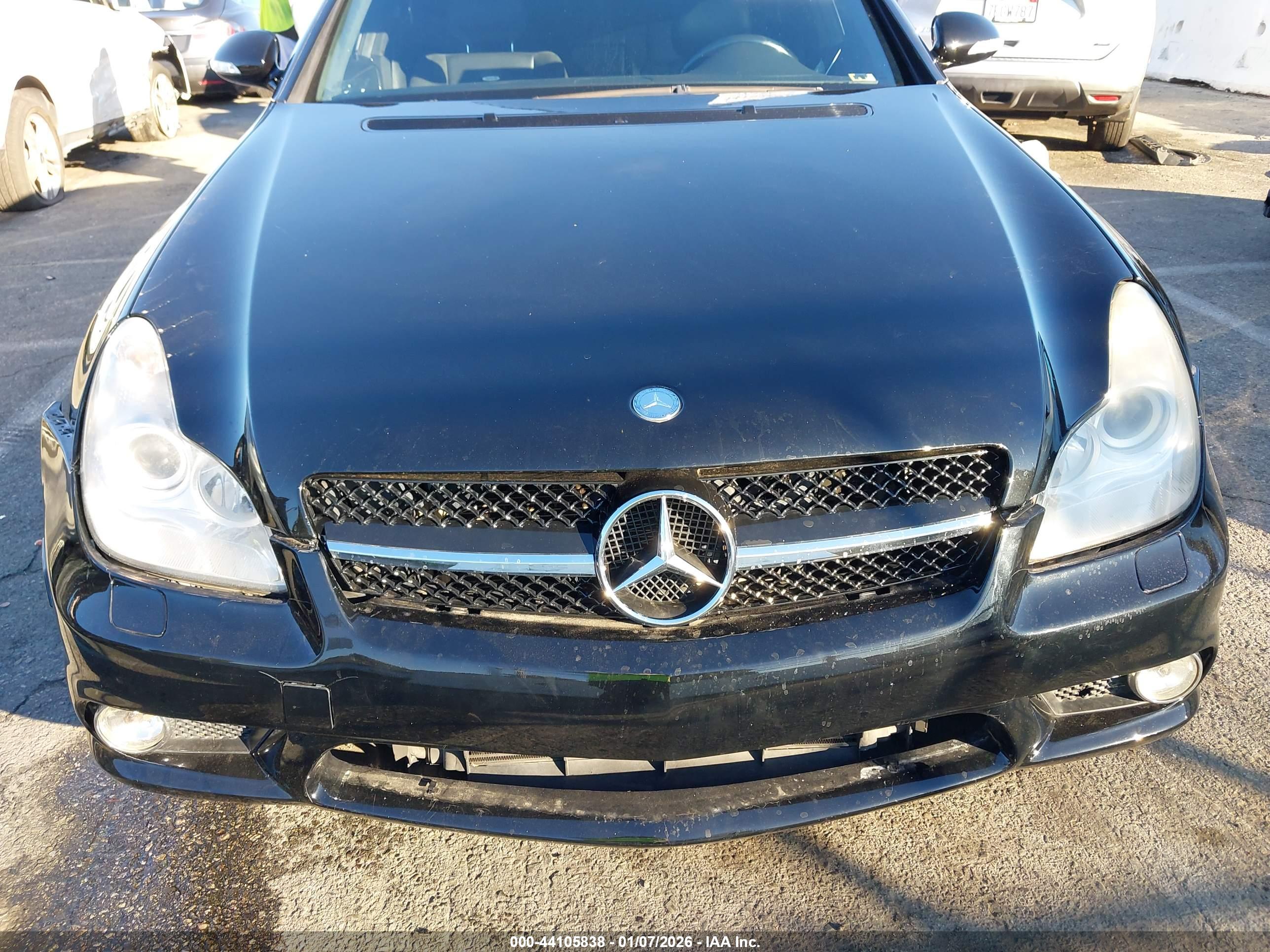 MERCEDES-BENZ CLS63AMG image 6