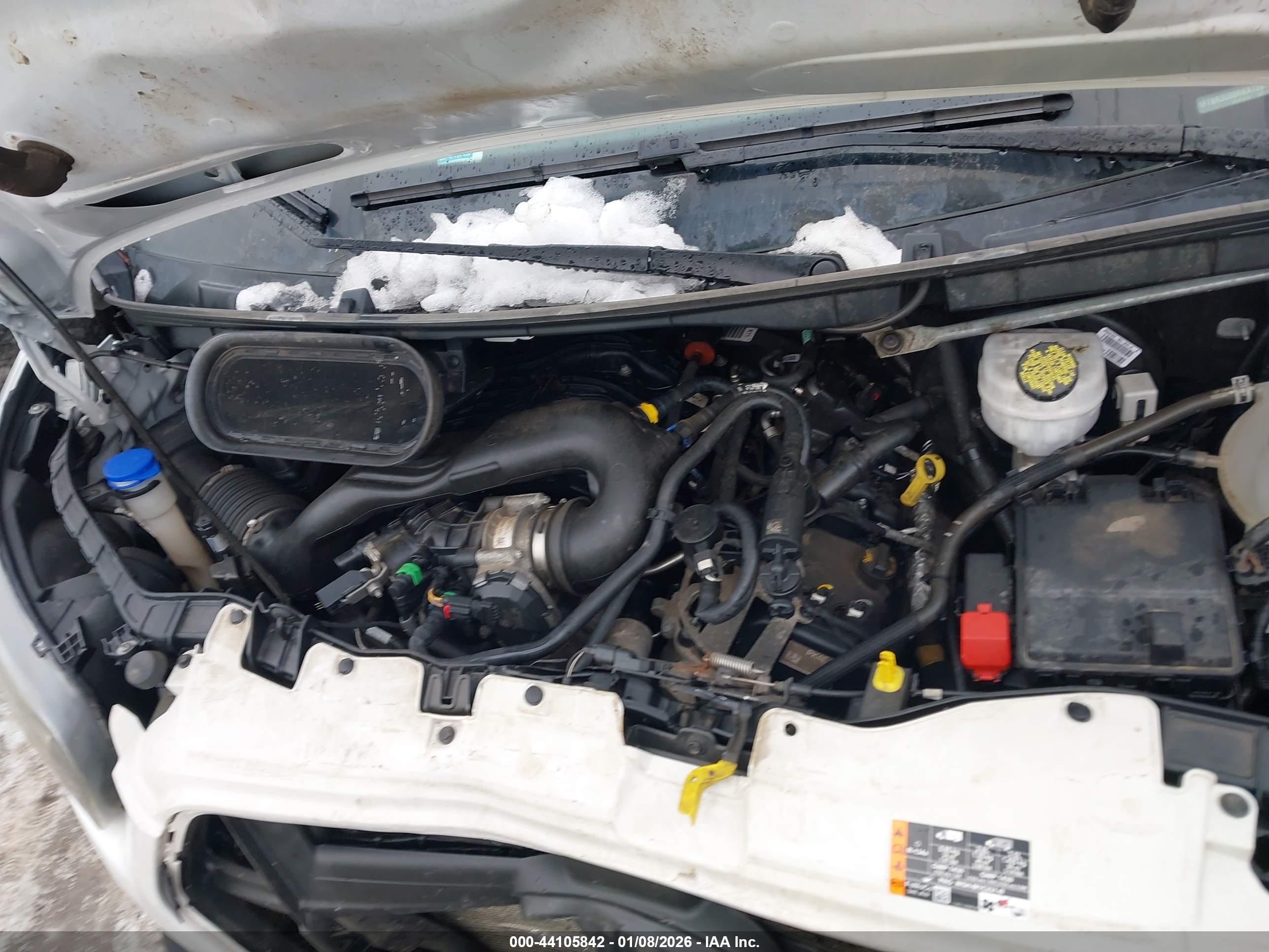 FORD TRANSIT image 10