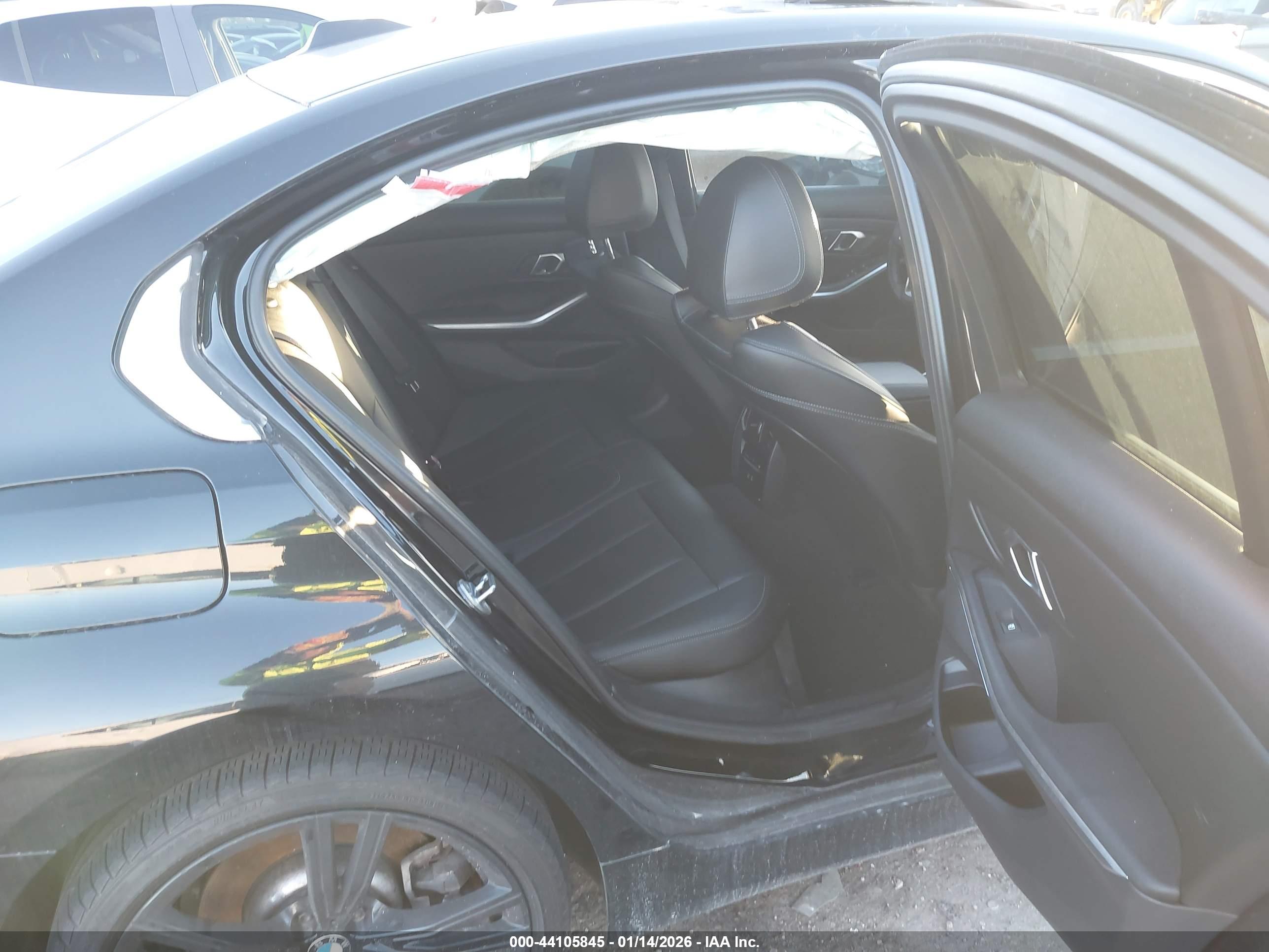 BMW 330I image 8