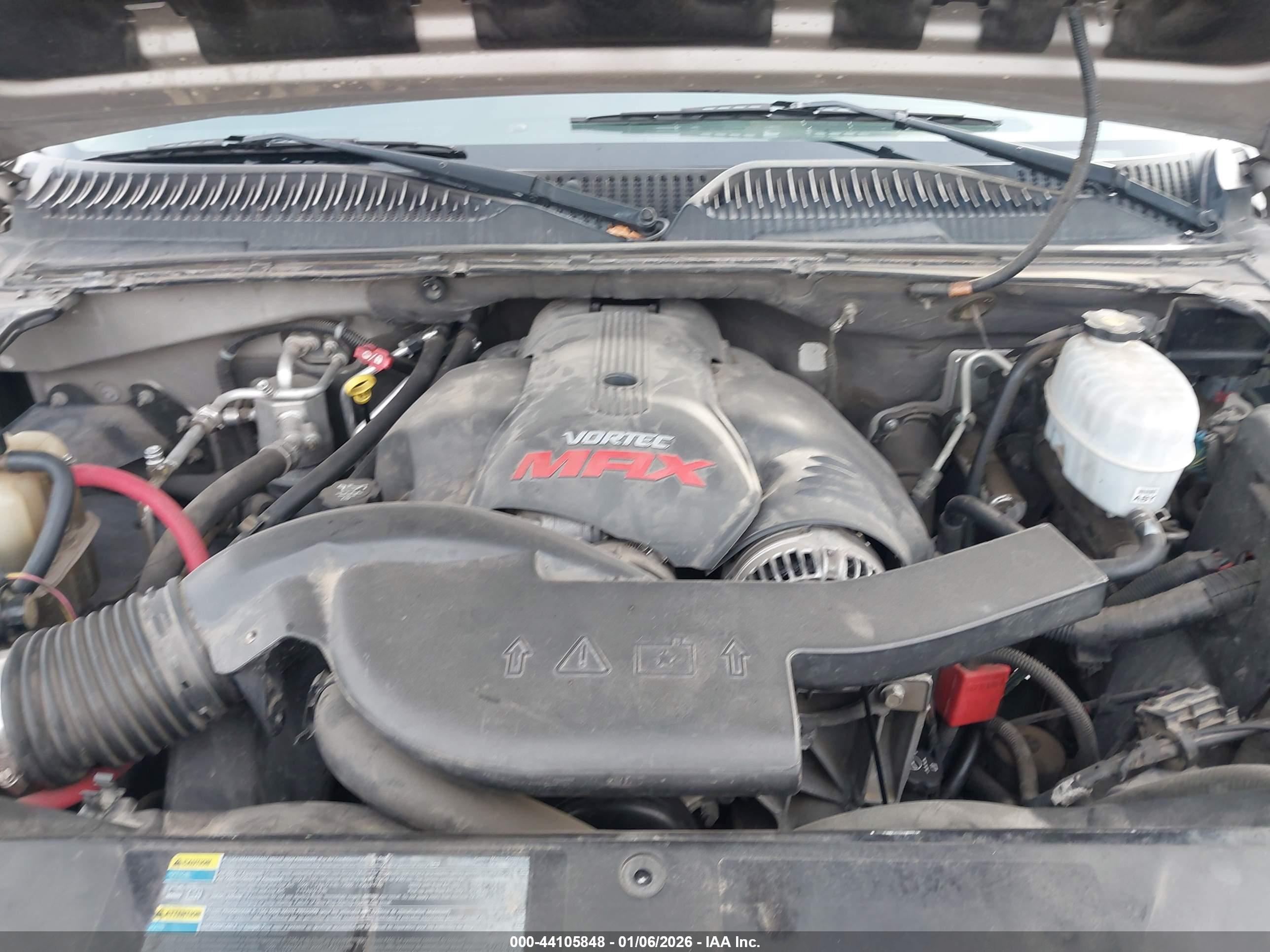 CADILLAC ESCALADE image 10